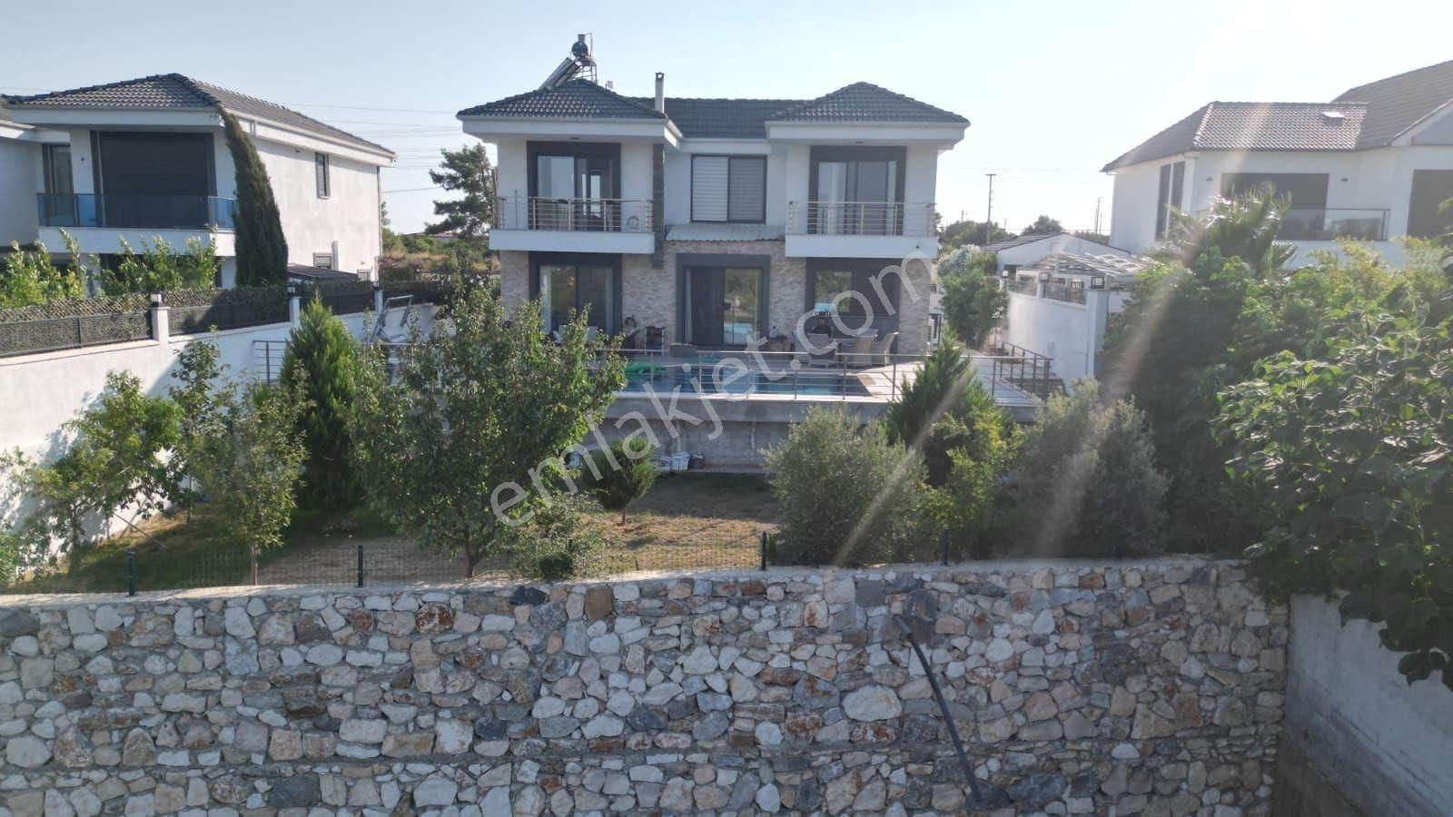 Didim Seyrantepede Ful Eşyalı 4+1 Müstakil Havuzlu Villa - Görsel 7