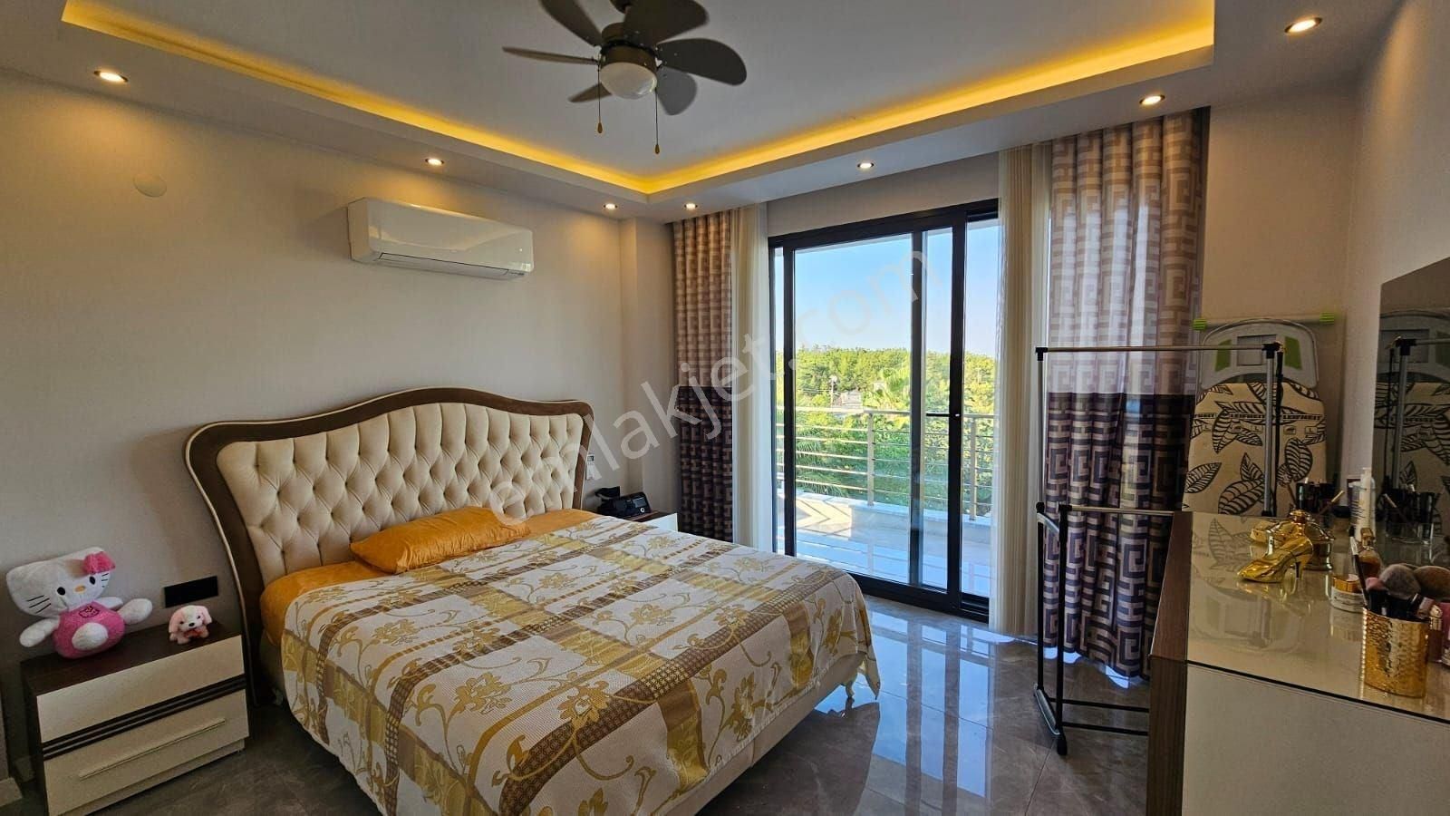 Didim Seyrantepede Ful Eşyalı 4+1 Müstakil Havuzlu Villa - Görsel 16