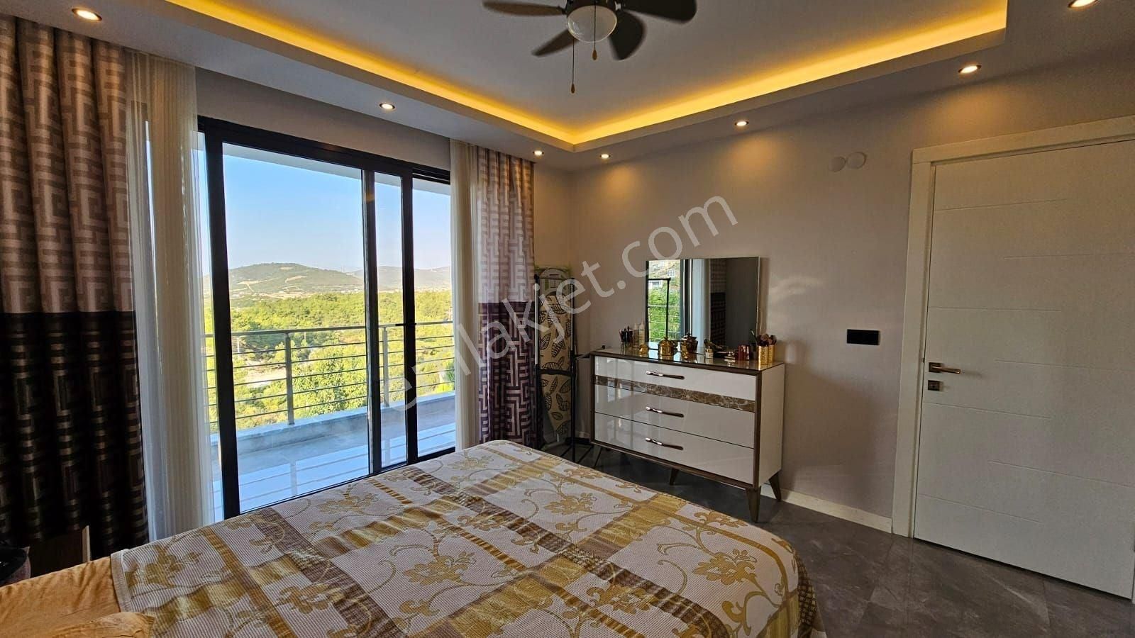 Didim Seyrantepede Ful Eşyalı 4+1 Müstakil Havuzlu Villa - Görsel 9