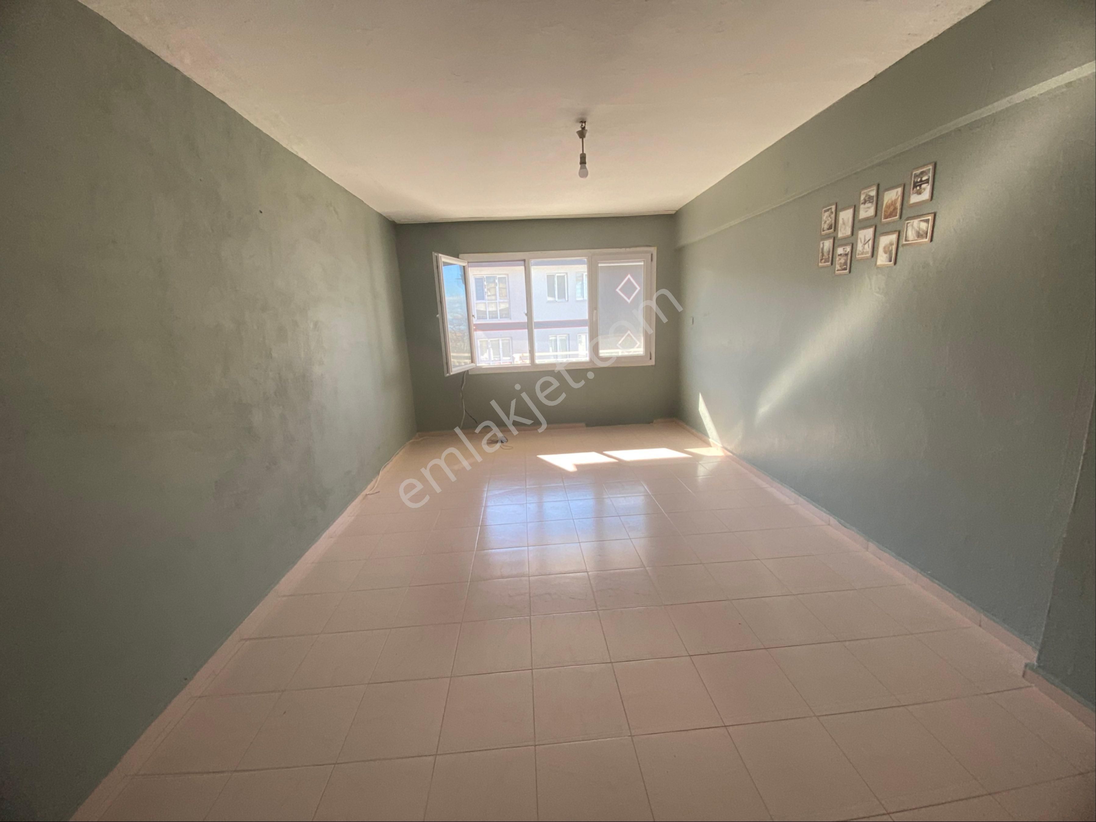 Kuşadası Davutlarda Denşz Manzaralı Devamlı Kiralık 3+1 Daire - Görsel 15