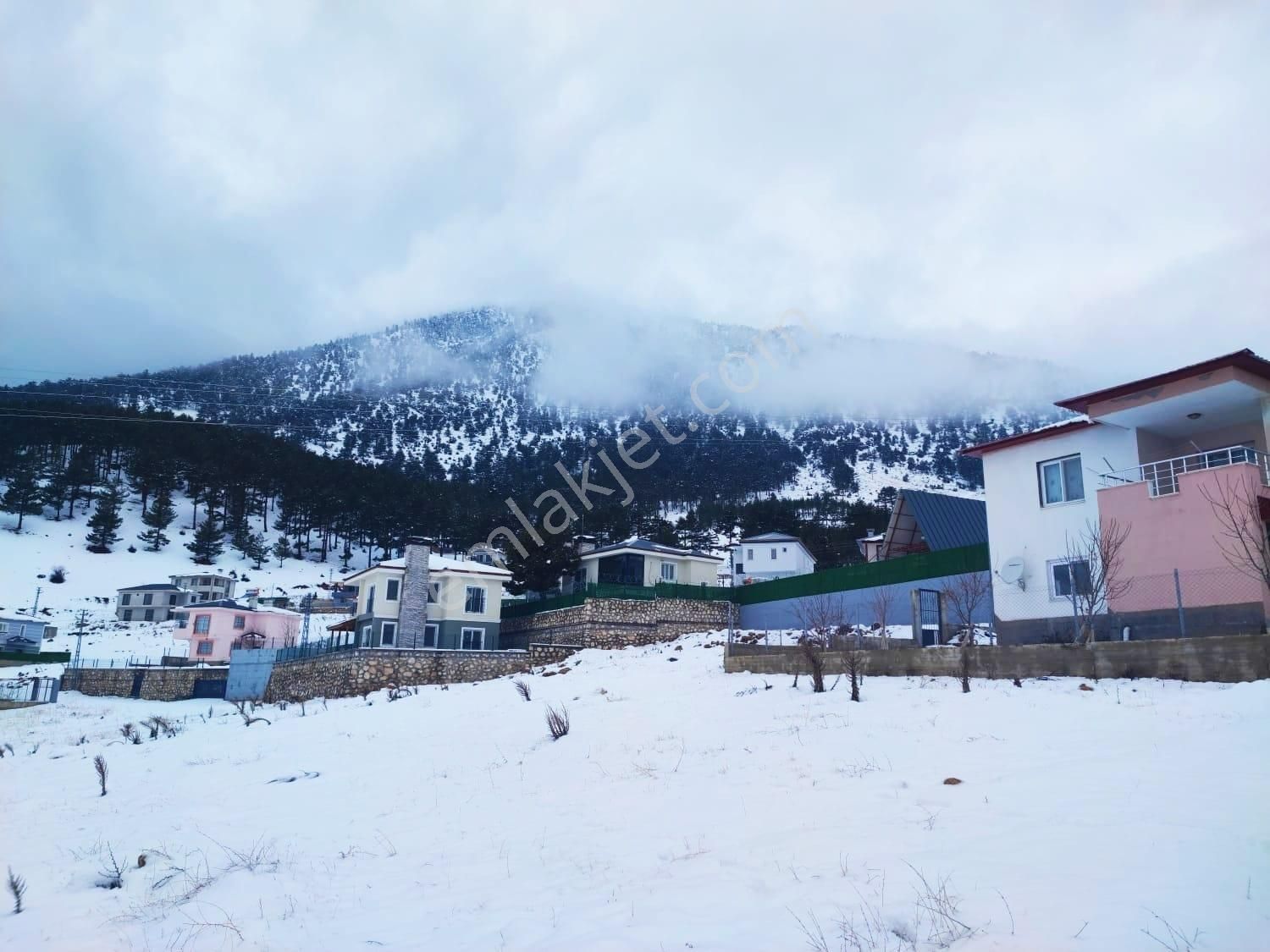 Kar Emlaktan Yenikonacık Bozkırlı Mevkiinde 420m2 Satılık Arsa - Görsel 32