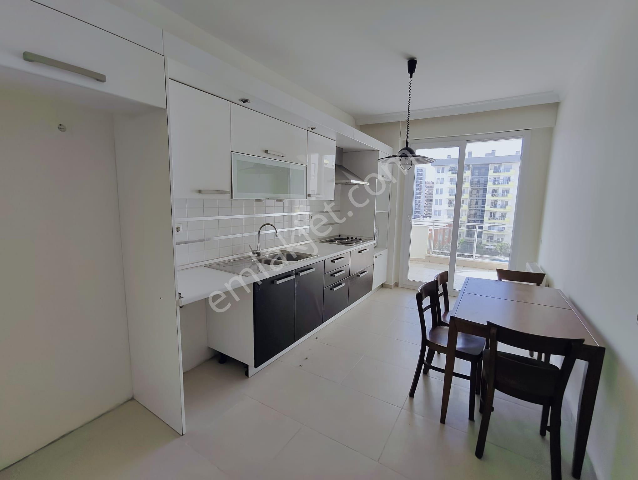 Saklıbahçe Evlerinde Kiralık 3+1 Geniş Daire - Görsel 2