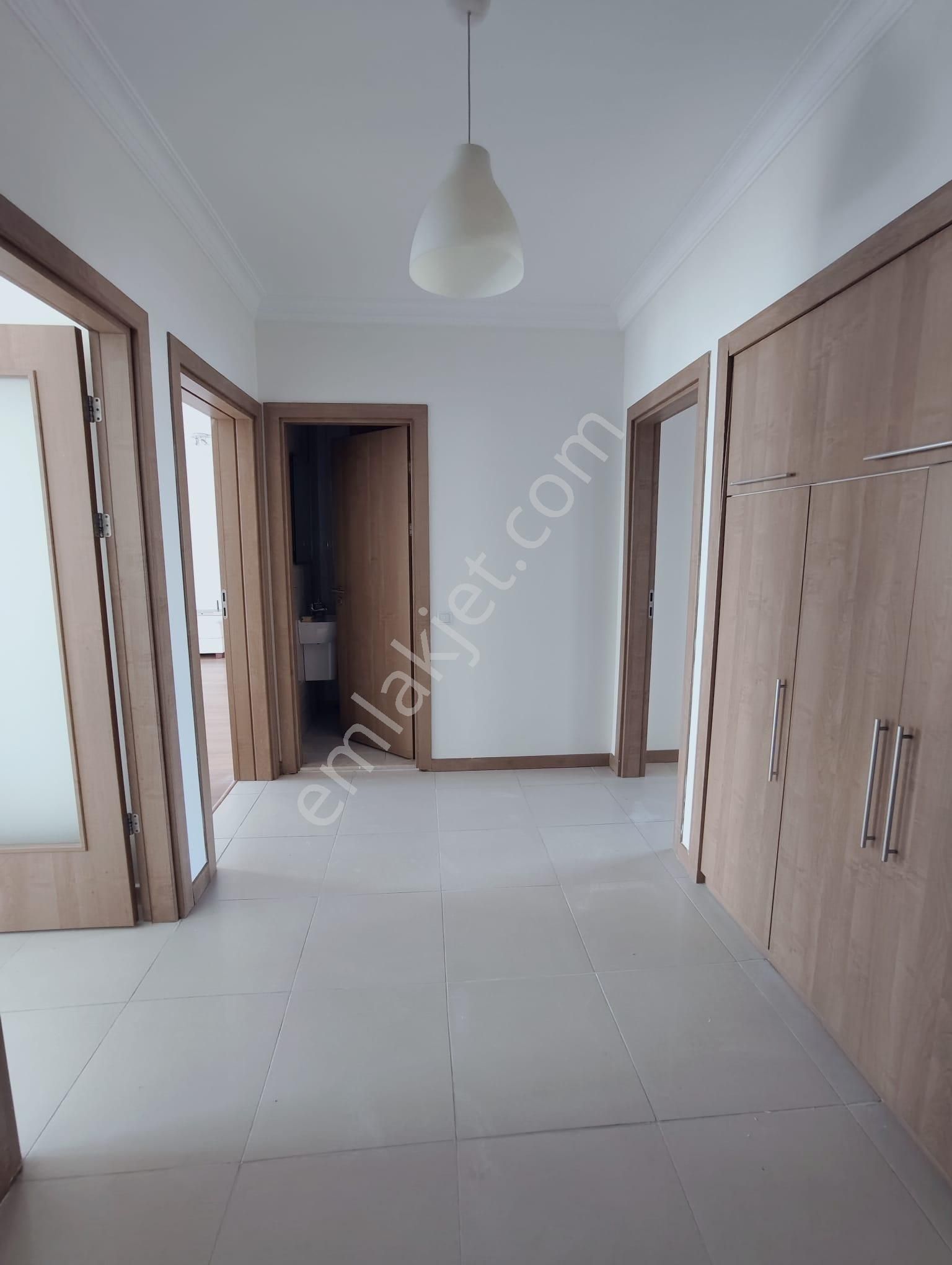 Saklıbahçe Evlerinde Kiralık 3+1 Geniş Daire - Görsel 9