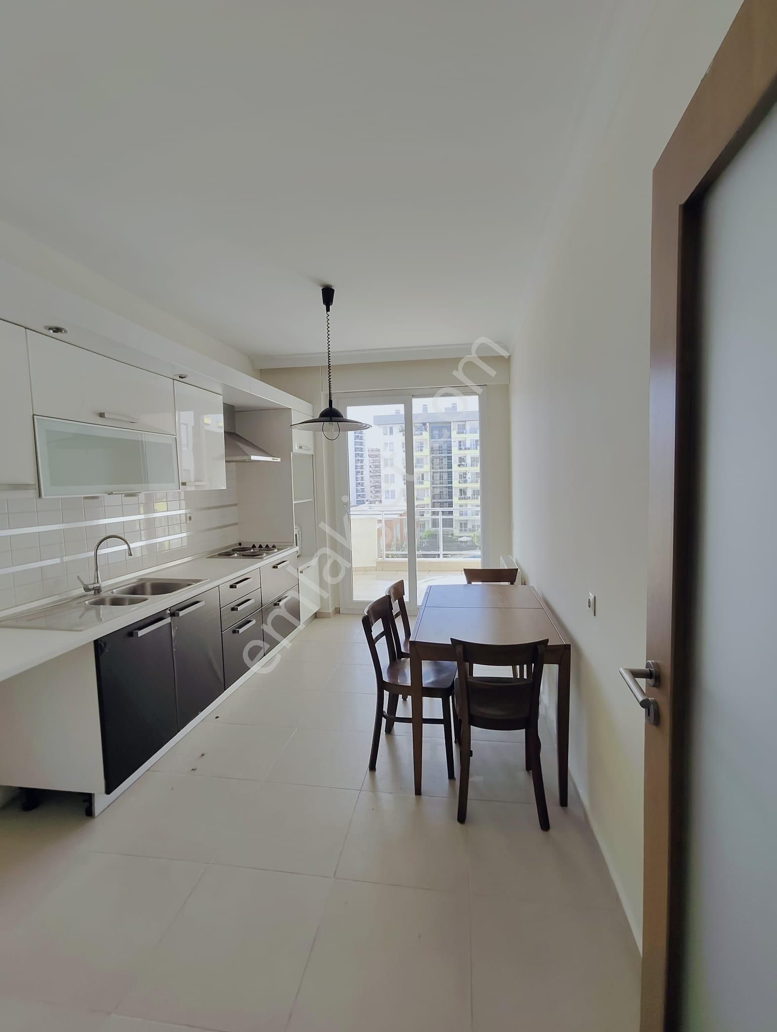 Saklıbahçe Evlerinde Kiralık 3+1 Geniş Daire - Görsel 31