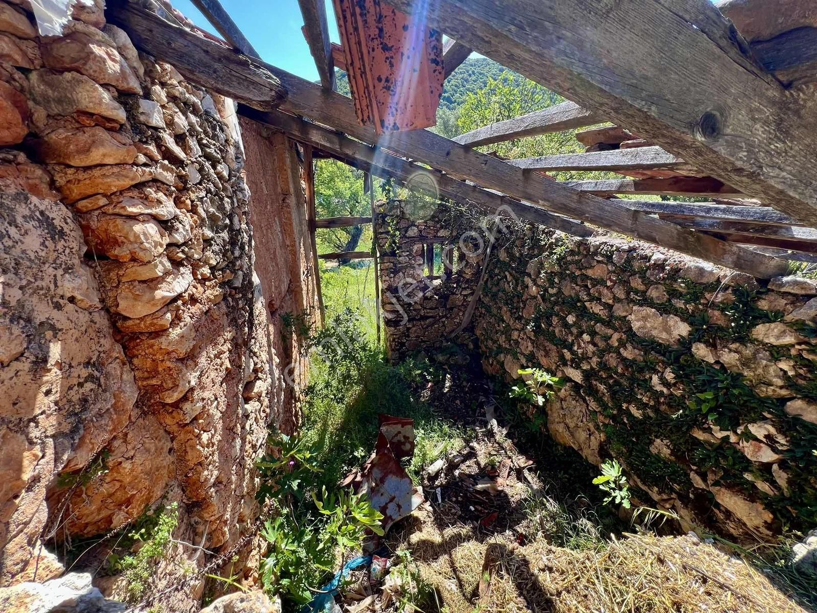 Kaş Gökçeyazı Da Müstakil Ev Ve 1.600 M2 Bahçesi - Görsel 10