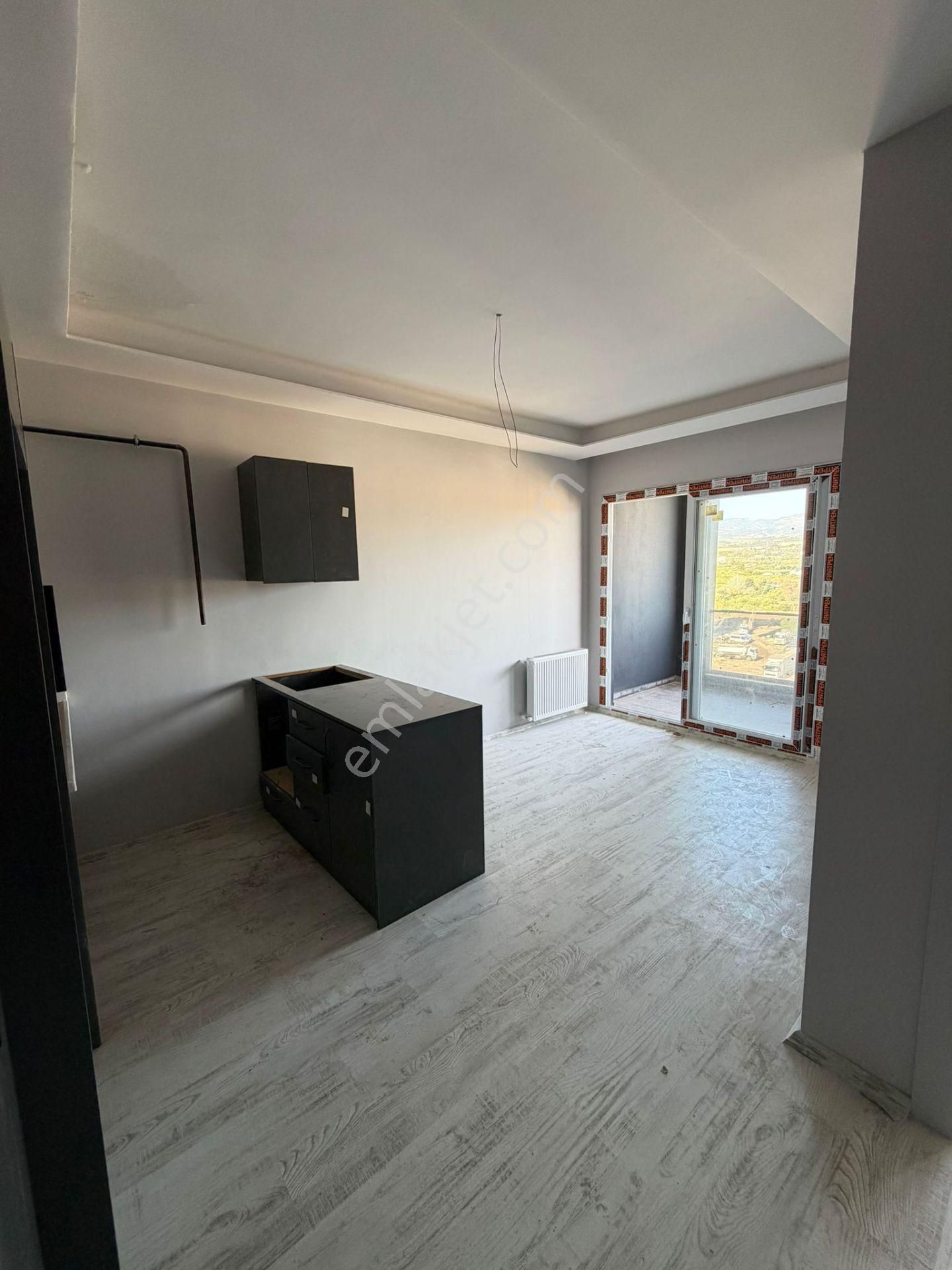 Mezitli Tece Cadde Üstü 1+1 Bagımsıs Balkon 55 M2 - Görsel 7