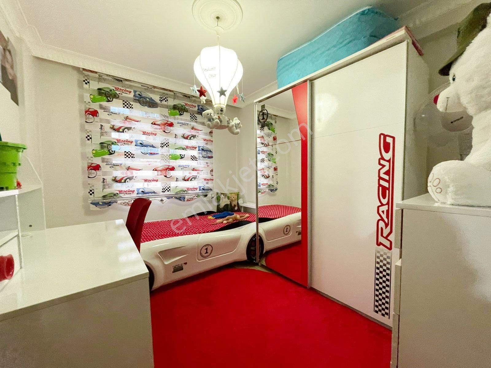 Mertcan'dan Havuzlu Güvenlikli Sitede İskanlı Balkonlu 2+1 Daire - Görsel 11