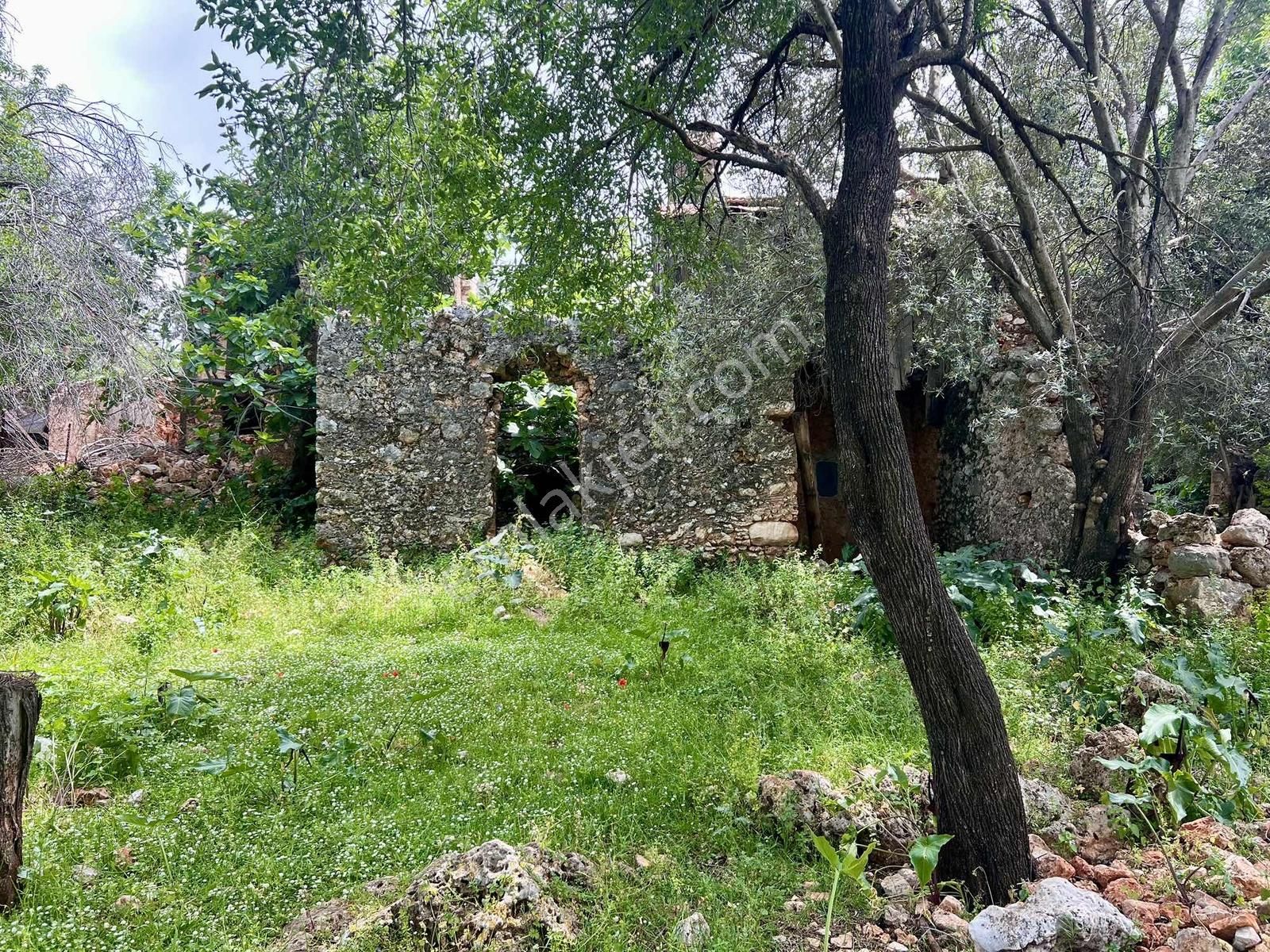 Kaş S.kılınçlı ( Kekova Bölgesi ) 2 Katlı Taş Ev Ve 660 M2 Bahçe - Görsel 19