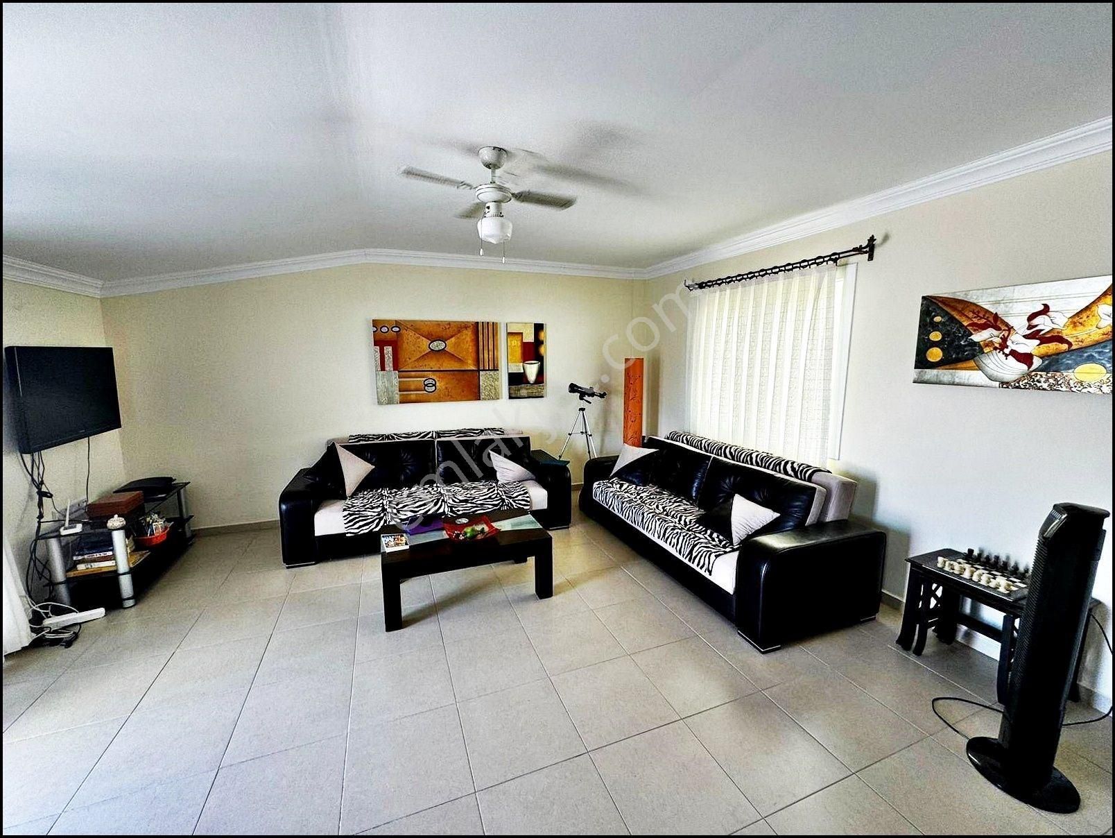 Didim Efeler Mahallesi’nde Havuzlu Site İçinde 4+1 Eşyalı Dubleks Daire - Görsel 19