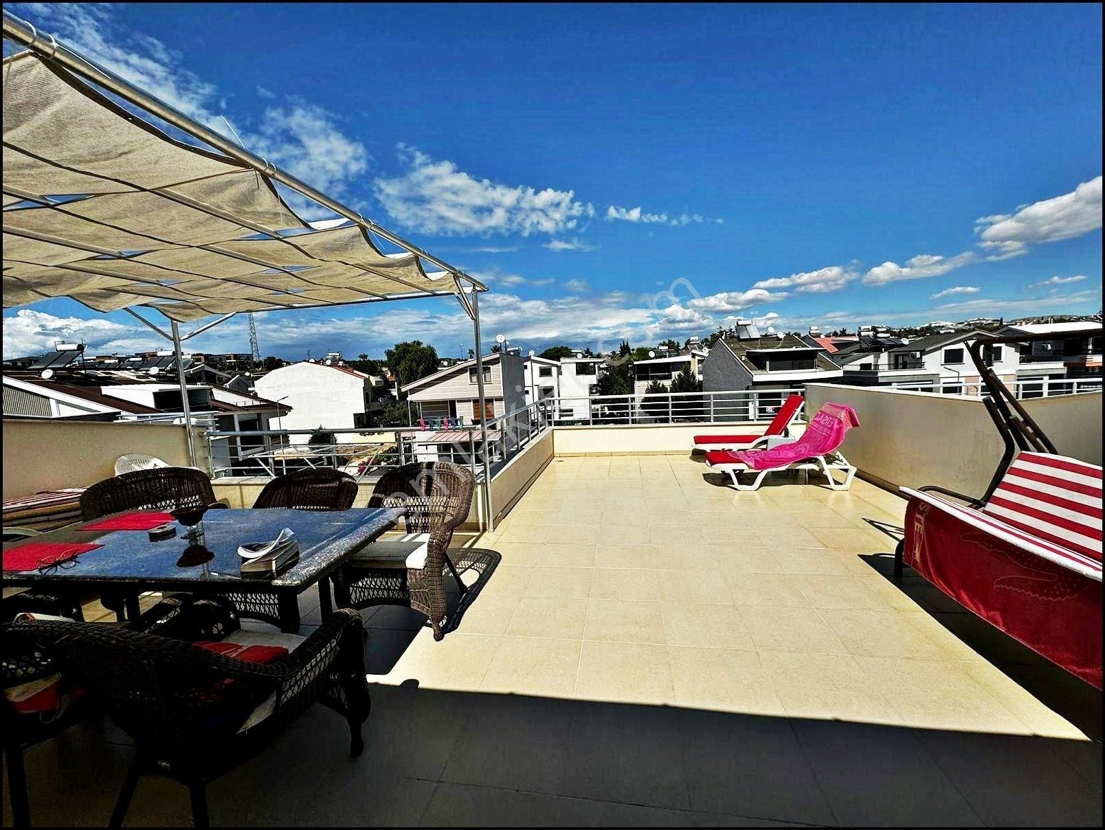 Didim Efeler Mahallesi’nde Havuzlu Site İçinde 4+1 Eşyalı Dubleks Daire - Görsel 9