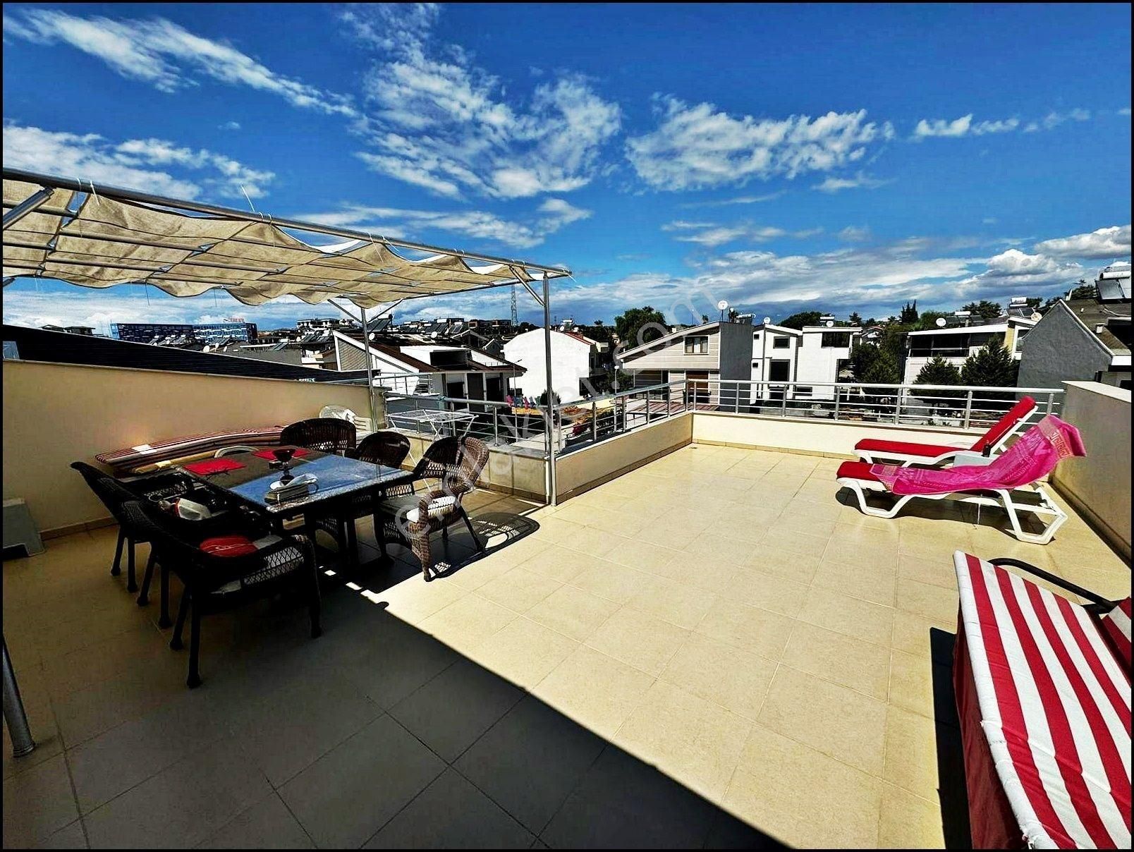 Didim Efeler Mahallesi’nde Havuzlu Site İçinde 4+1 Eşyalı Dubleks Daire - Görsel 13