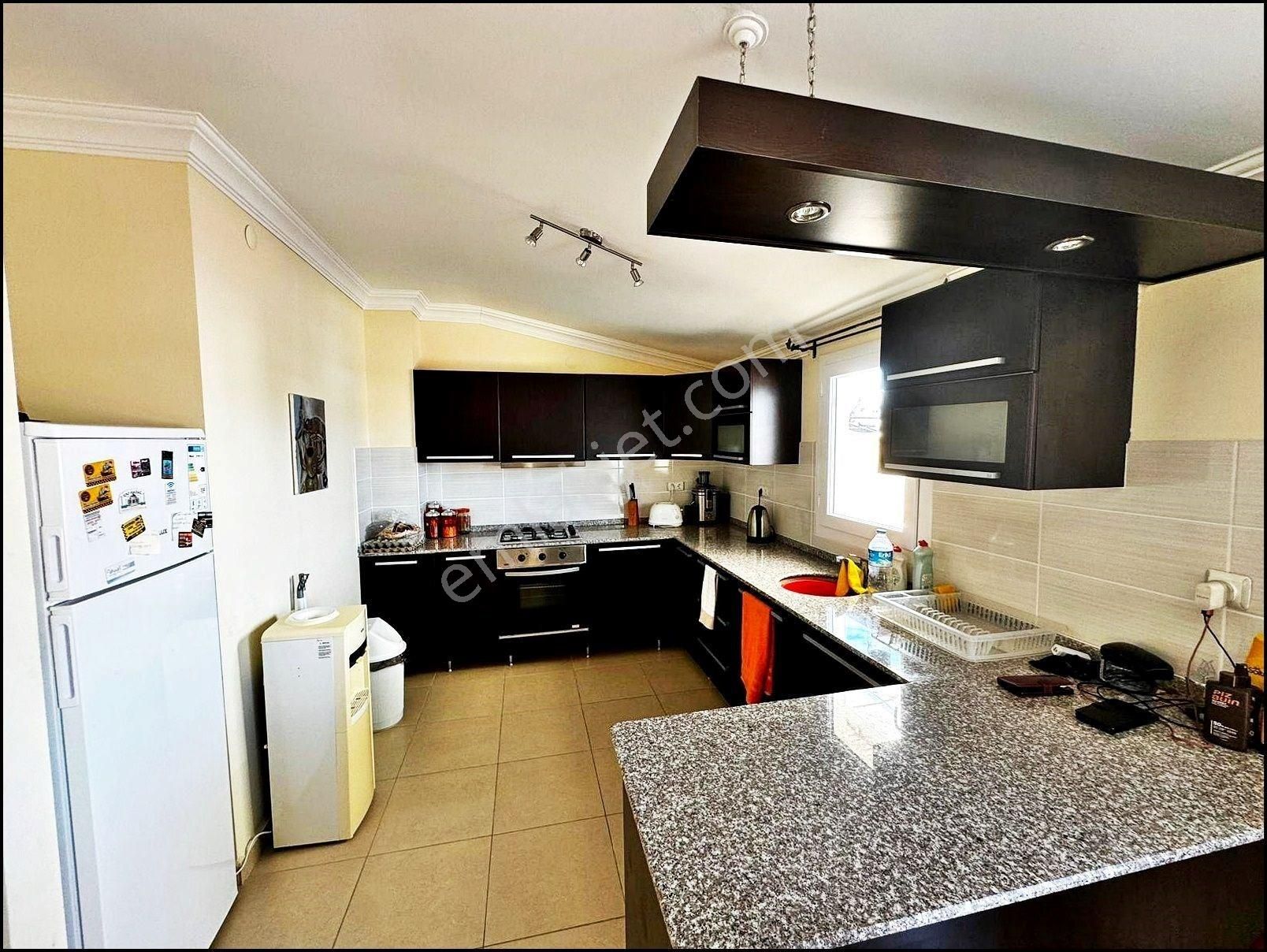 Didim Efeler Mahallesi’nde Havuzlu Site İçinde 4+1 Eşyalı Dubleks Daire - Görsel 23