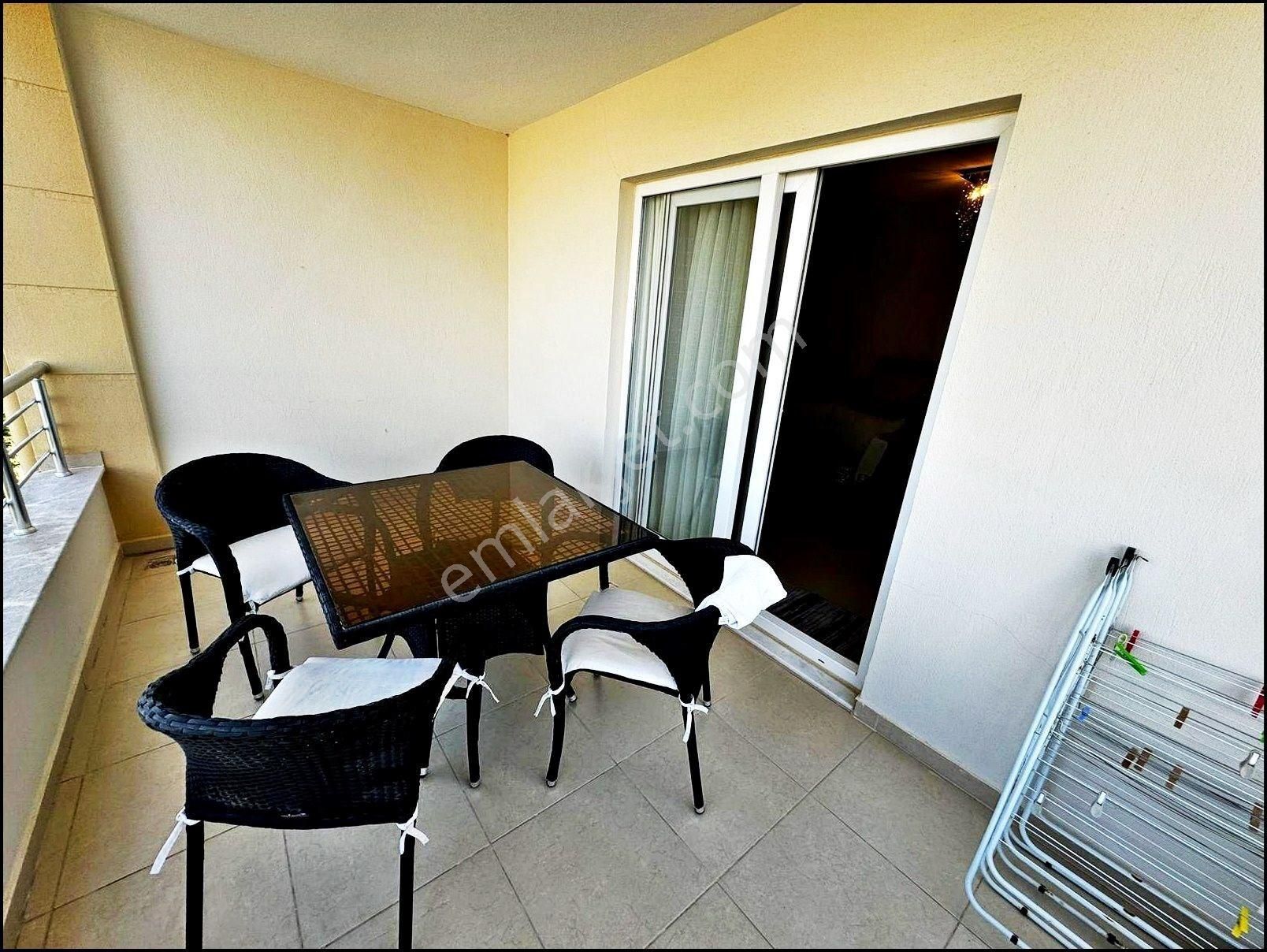 Didim Efeler Mahallesi’nde Havuzlu Site İçinde 4+1 Eşyalı Dubleks Daire - Görsel 12