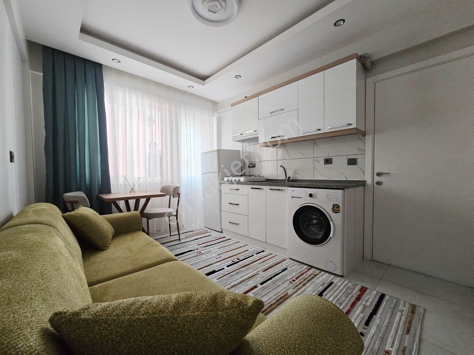 Ulus Caddesinde Grand İtimat Otelin Arkasında 1+1 Arakat Apart A183 - Görsel 3