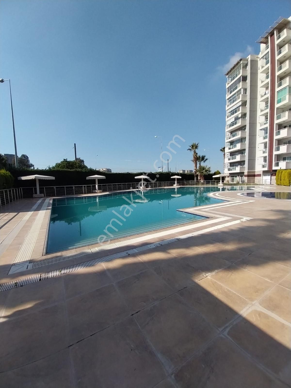 Bozoğlu Mavişehir'de Harika Konumda Eşyalı, Keyifli, Kiralık 2+1