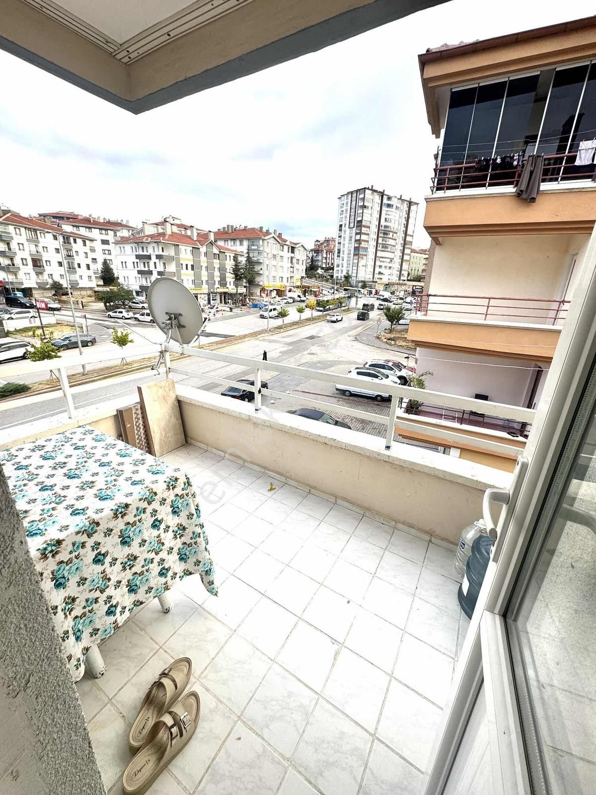 Lider Emlak'tan 3+1 Ara Kat Ön Cephe Karapürçek Cadde Üstü 3+1 - Görsel 31