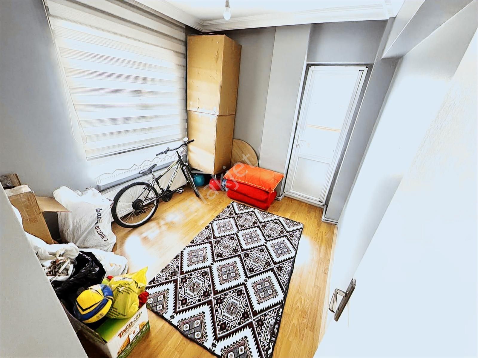 Lider Emlak'tan 3+1 Ara Kat Ön Cephe Karapürçek Cadde Üstü 3+1 - Görsel 26