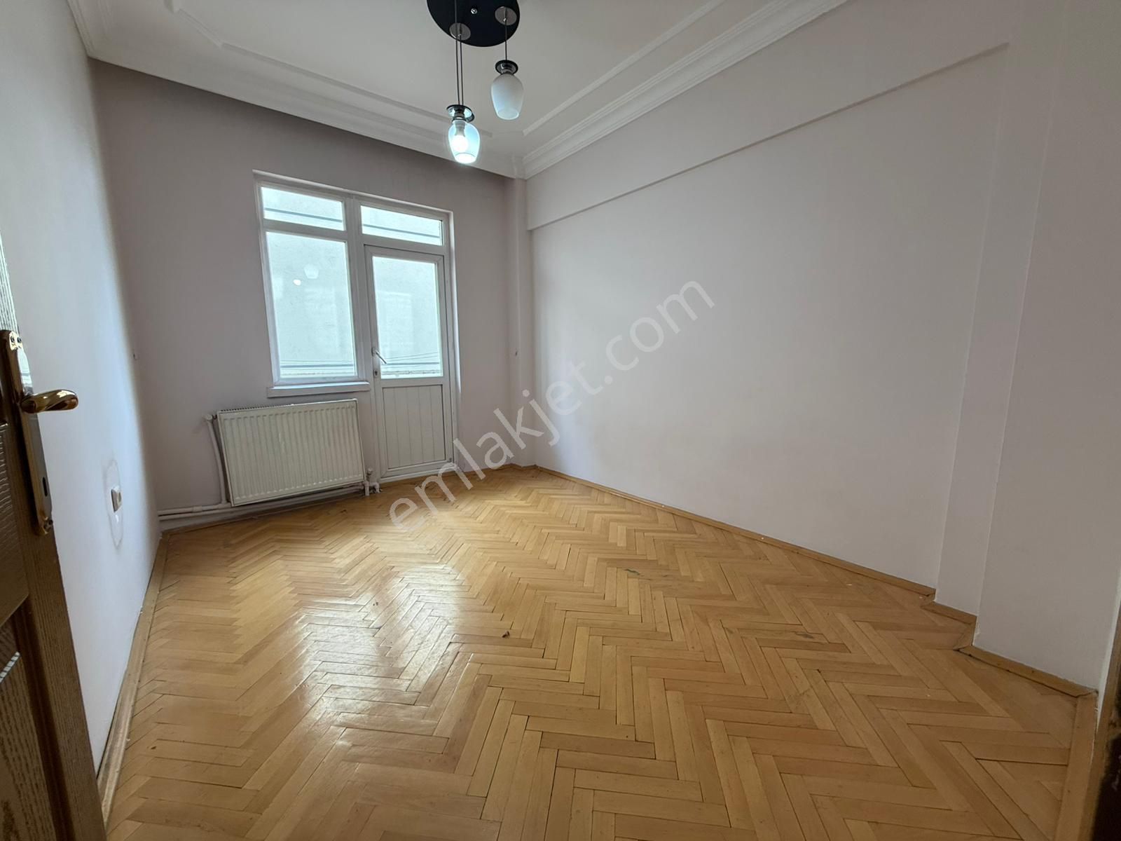 Etlik'de Kuyuyazı Cadde Üzeri Yüksek Giriş 3+1 Fırsat Daire - Görsel 12