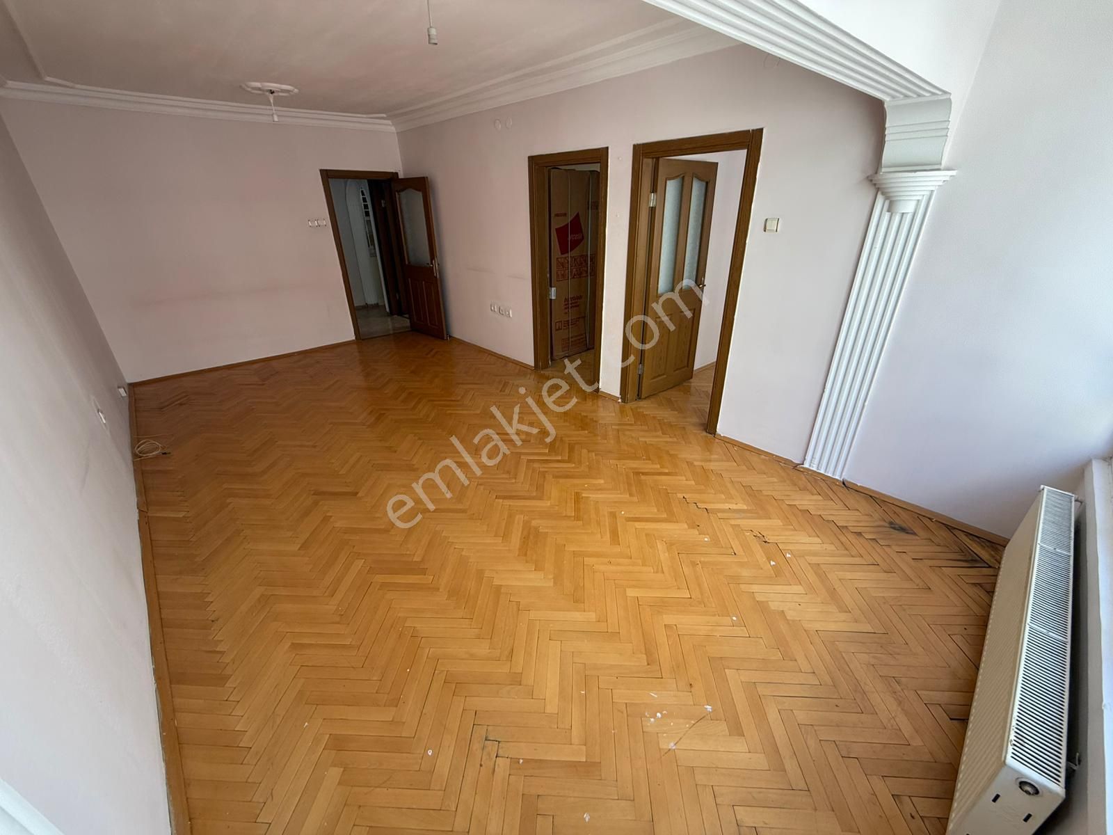 Etlik'de Kuyuyazı Cadde Üzeri Yüksek Giriş 3+1 Fırsat Daire - Görsel 6