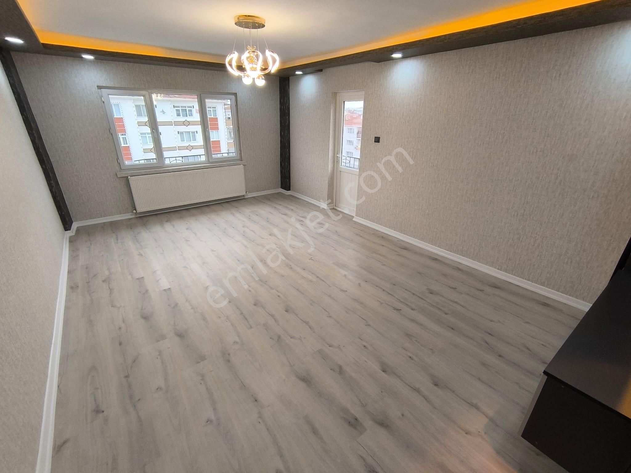 İstasyon Mahallesi 3+1 Salon Bağımsız Full+full Yapılı Daire - Görsel 11