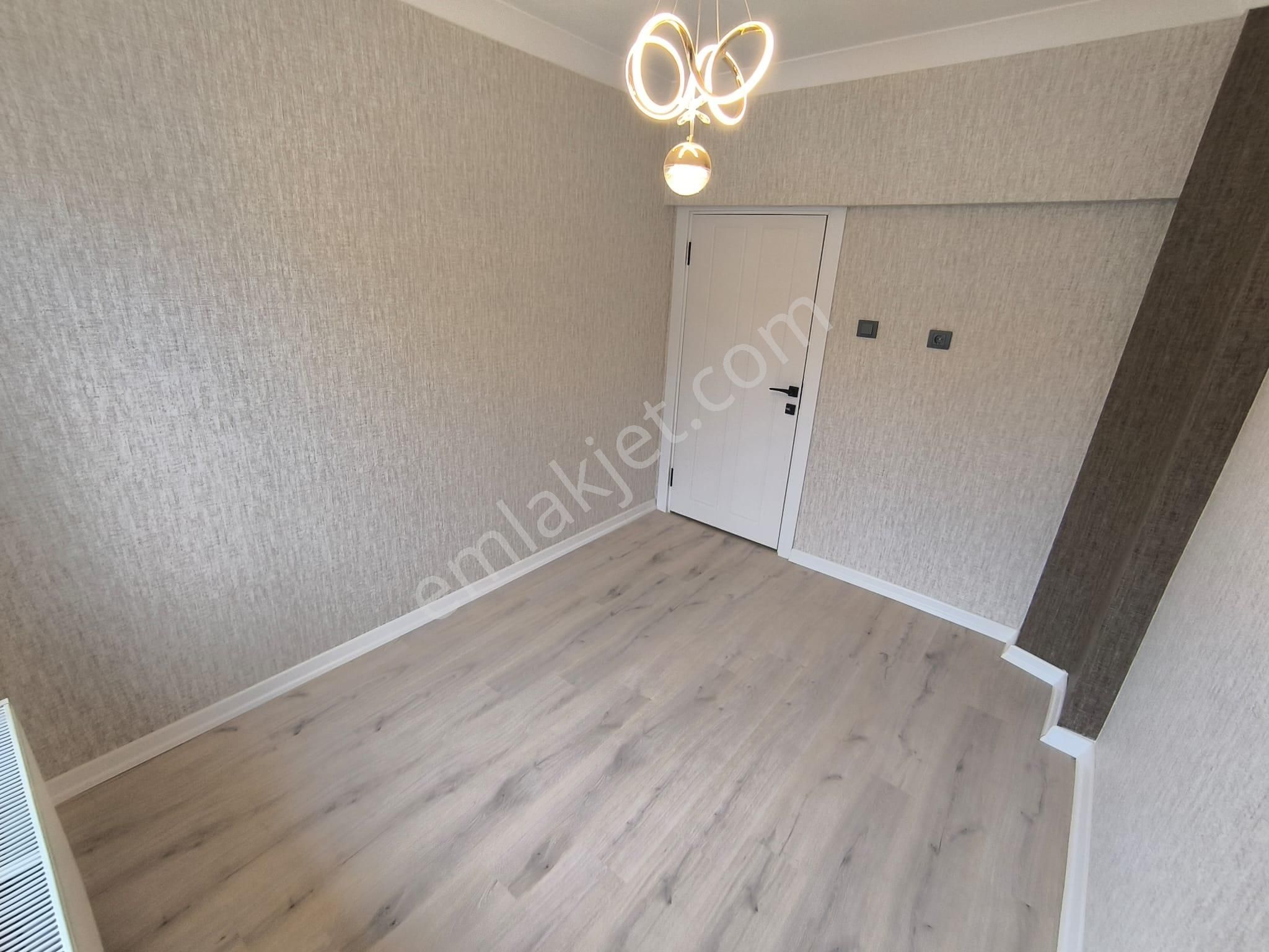 İstasyon Mahallesi 3+1 Salon Bağımsız Full+full Yapılı Daire - Görsel 19