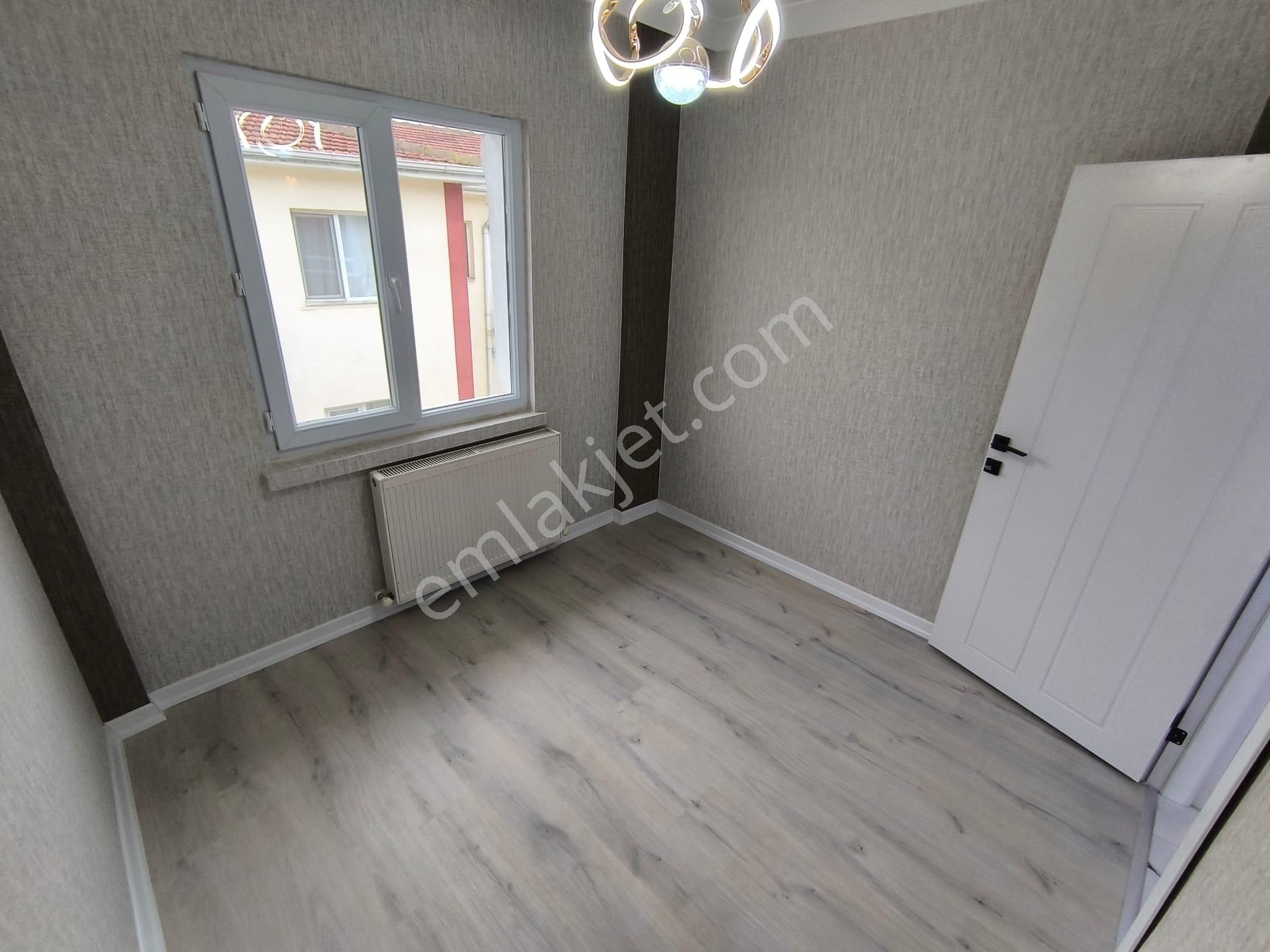 İstasyon Mahallesi 3+1 Salon Bağımsız Full+full Yapılı Daire - Görsel 14