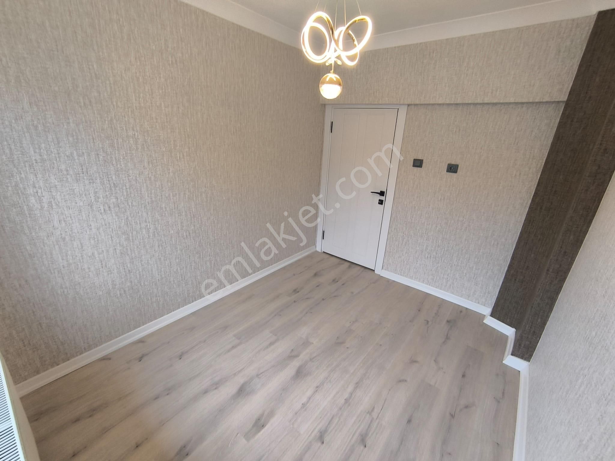 İstasyon Mahallesi 3+1 Salon Bağımsız Full+full Yapılı Daire - Görsel 23