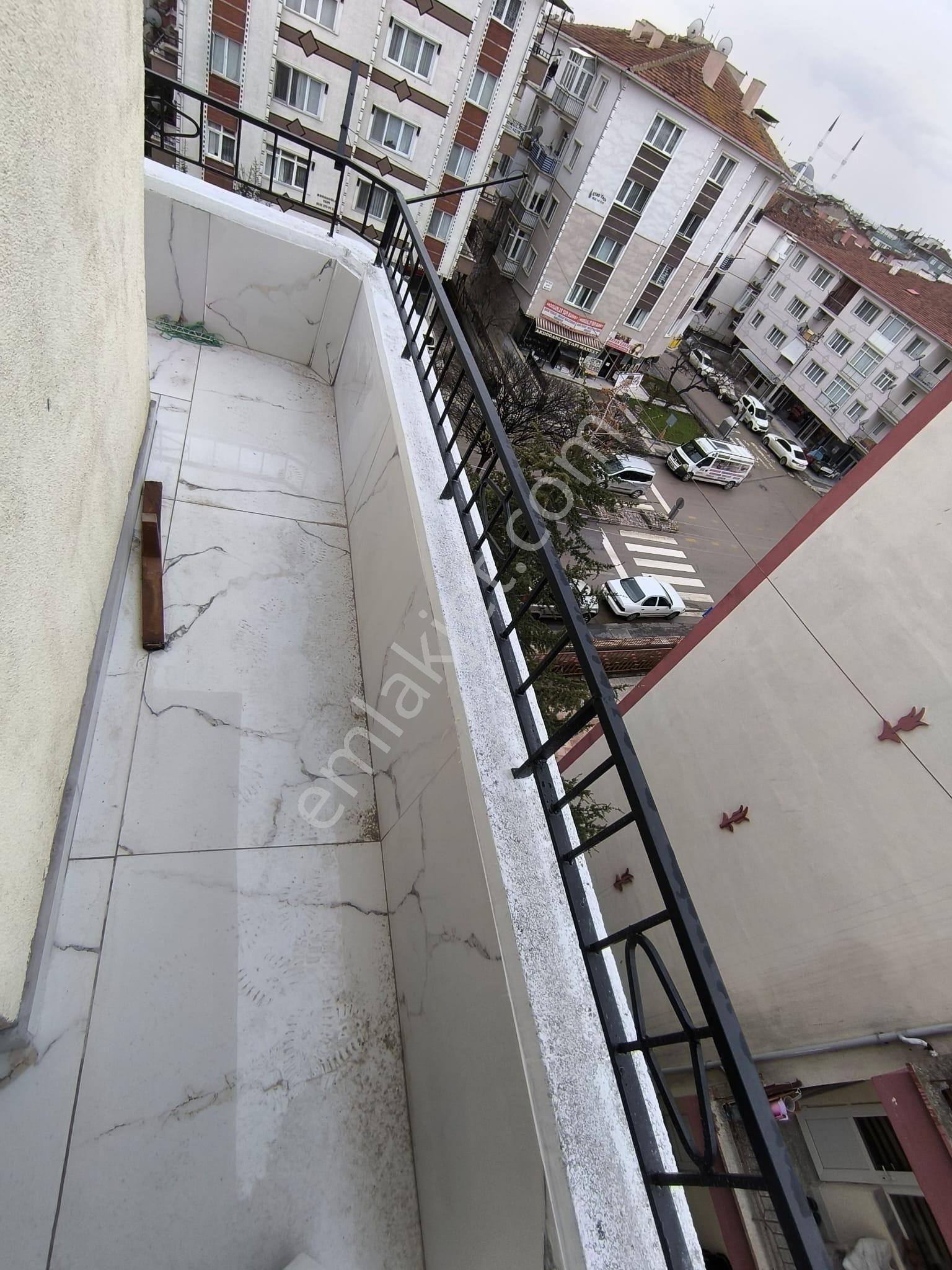 İstasyon Mahallesi 3+1 Salon Bağımsız Full+full Yapılı Daire - Görsel 35