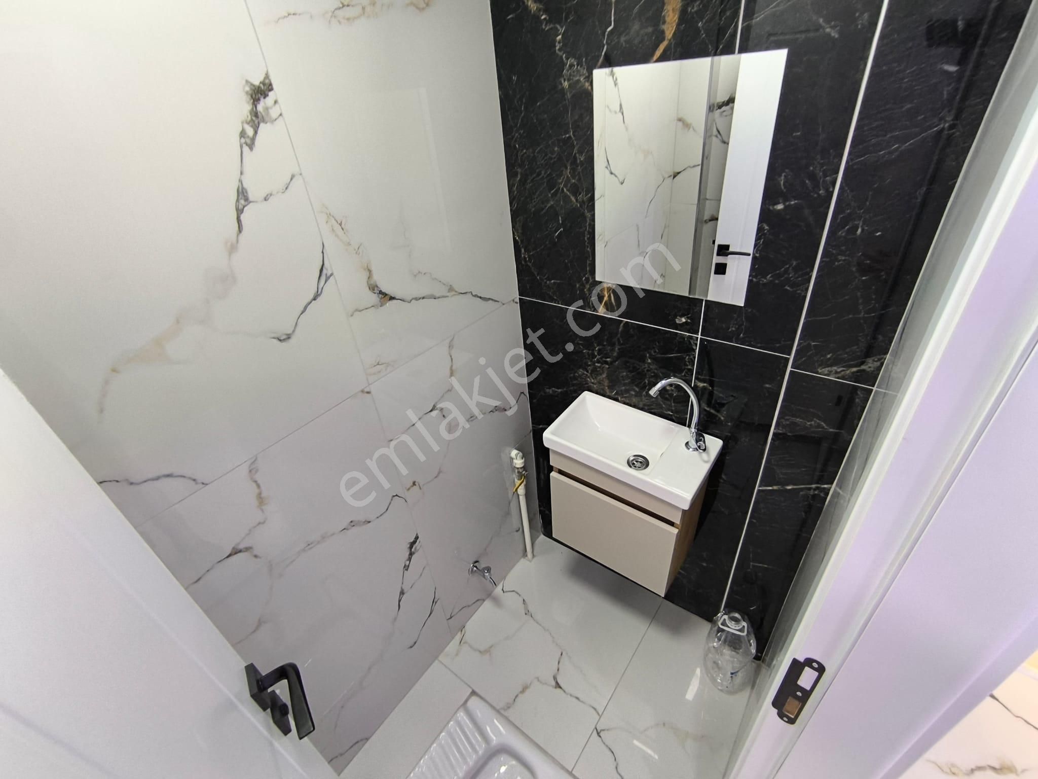 İstasyon Mahallesi 3+1 Salon Bağımsız Full+full Yapılı Daire - Görsel 31