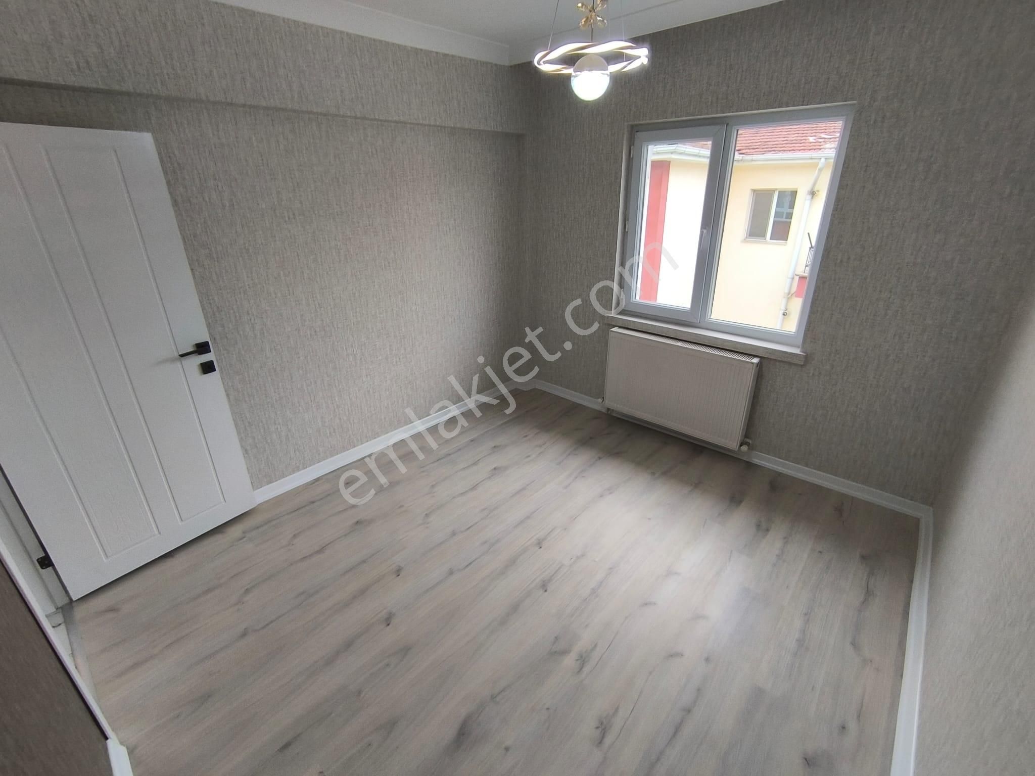 İstasyon Mahallesi 3+1 Salon Bağımsız Full+full Yapılı Daire - Görsel 30