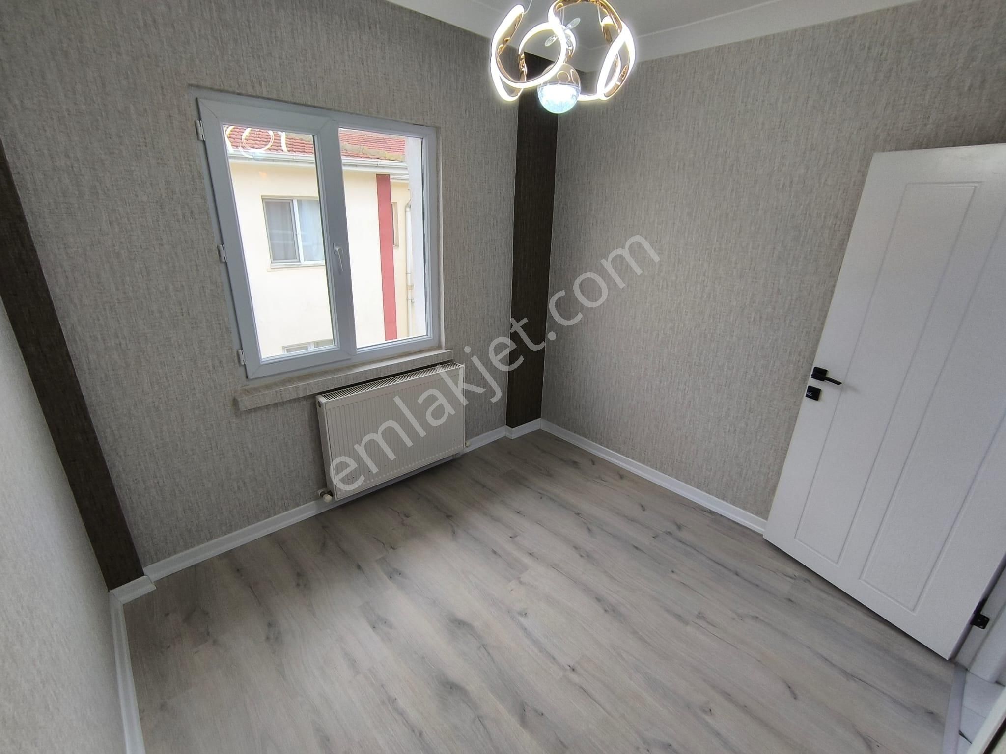 İstasyon Mahallesi 3+1 Salon Bağımsız Full+full Yapılı Daire - Görsel 18