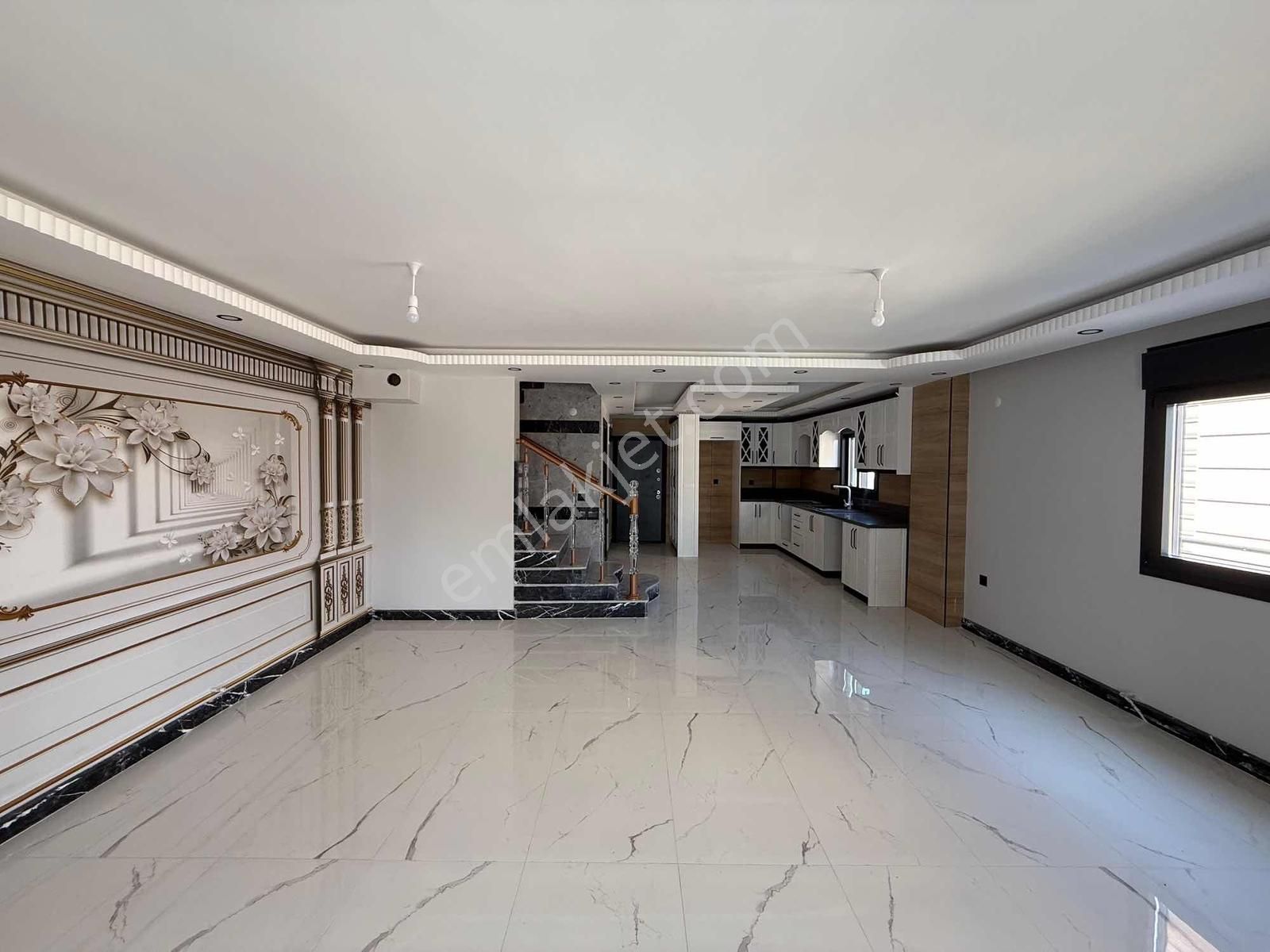 Rota'dan' Denize Girilen Bölgede Premium 3+1 Villa - Görsel 26