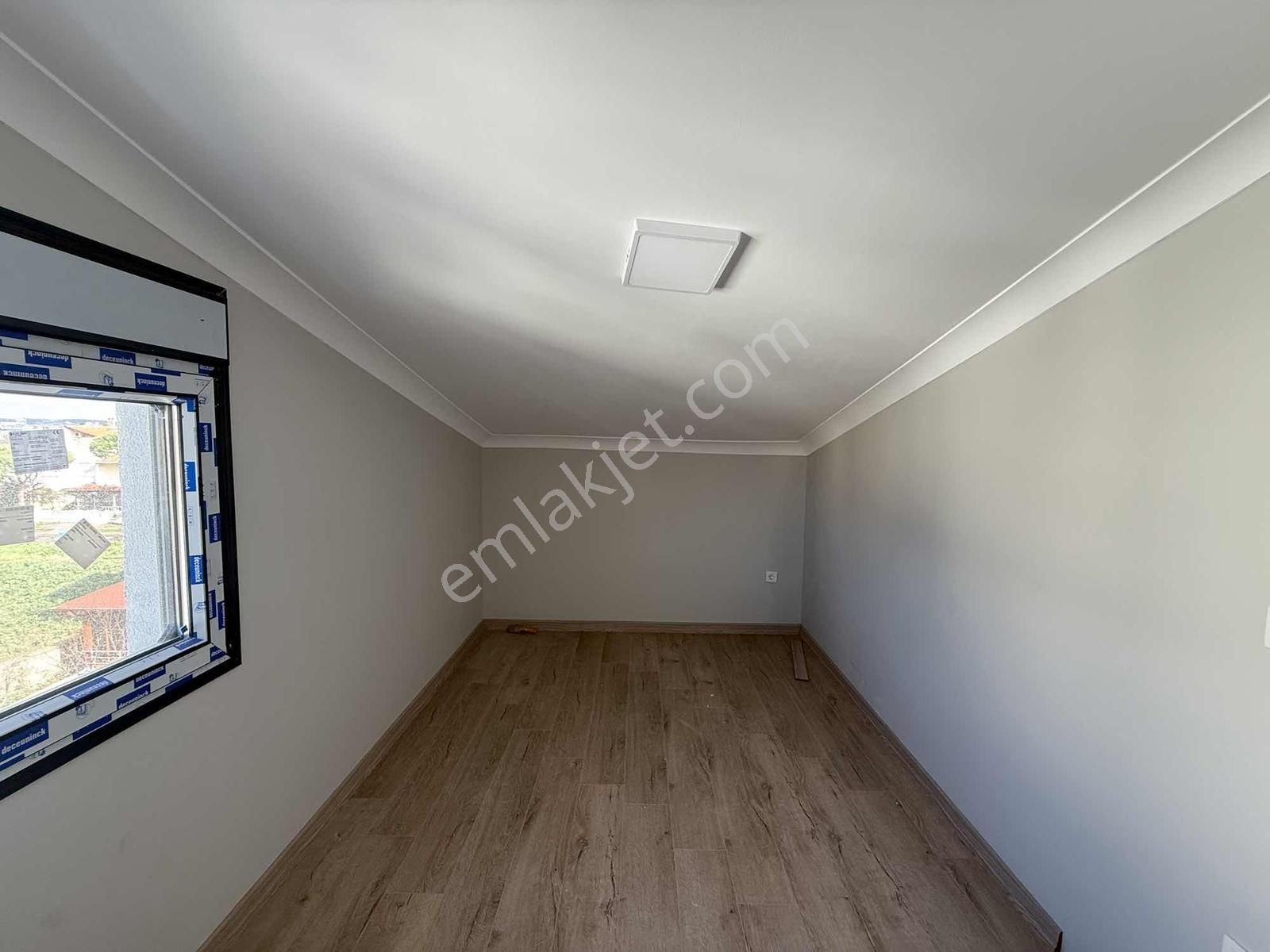 Rota'dan | Altınova İskele'de | Müstakil Bahçeli | 5+1 Villa - Görsel 13