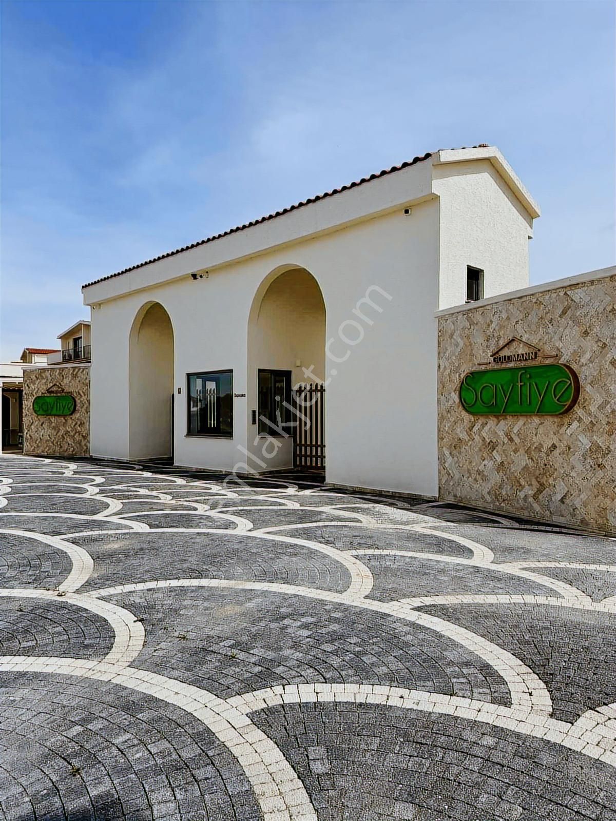 Rota'dan | Altınova'nın En Prestijli Sitesinde Ultra Lüx Daire