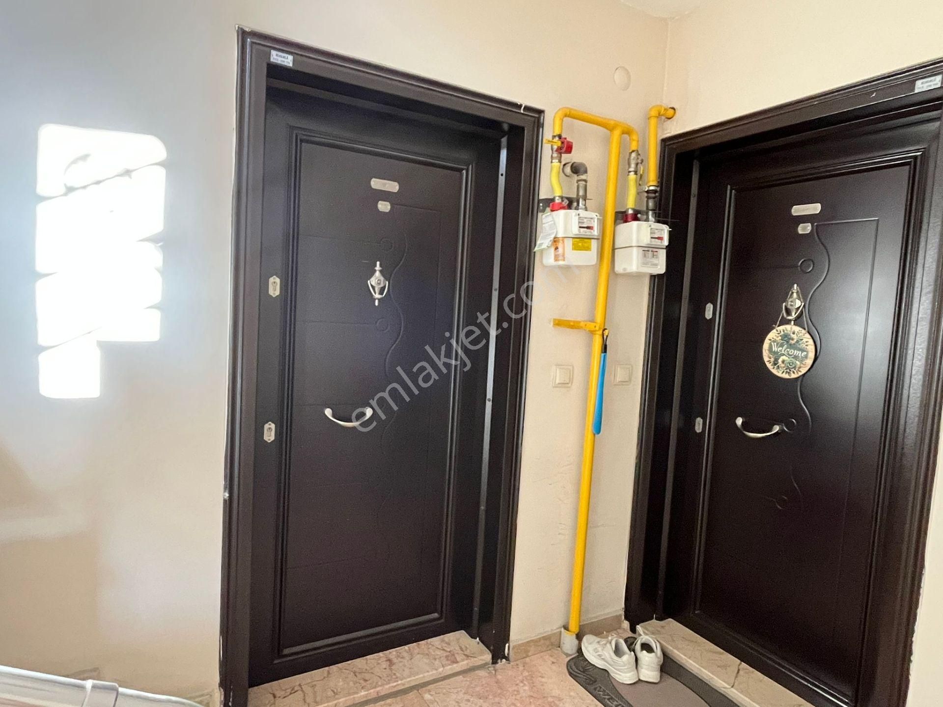 Century 21 Vizyondan Yaylapınar Caddesinde 1+1 Kiralık Daire - Görsel 24