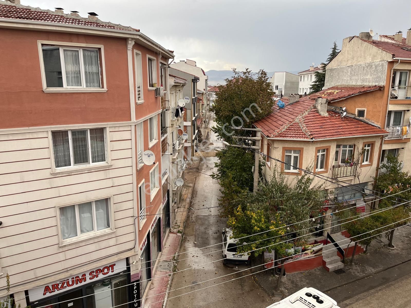 Century 21 Vizyondan Yaylapınar Caddesinde 1+1 Kiralık Daire - Görsel 30