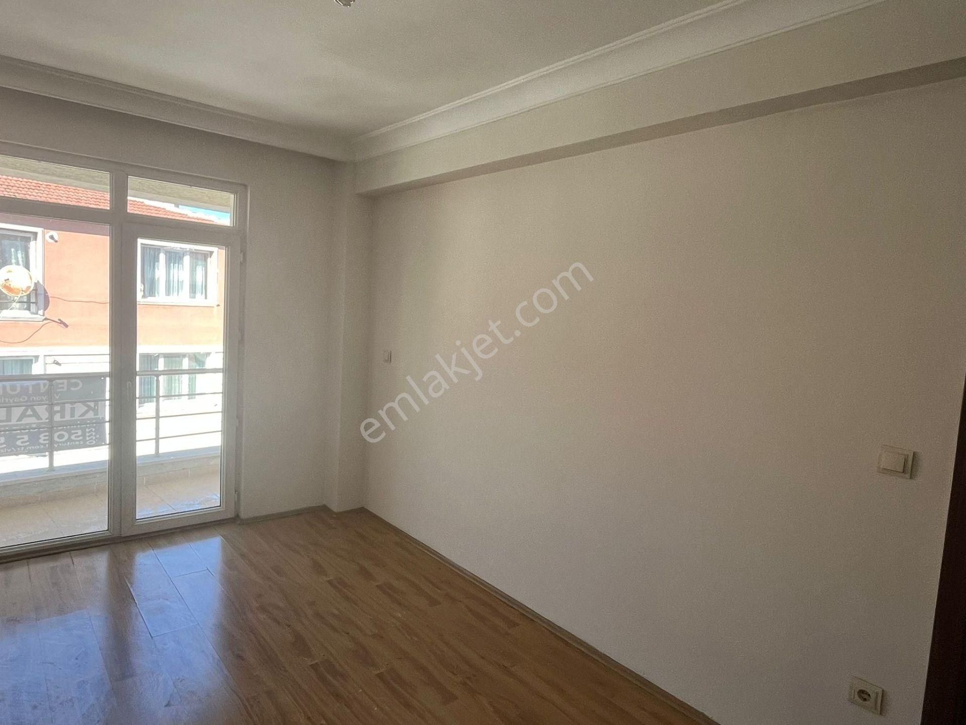 Century 21 Vizyondan Yaylapınar Caddesinde 1+1 Kiralık Daire - Görsel 5