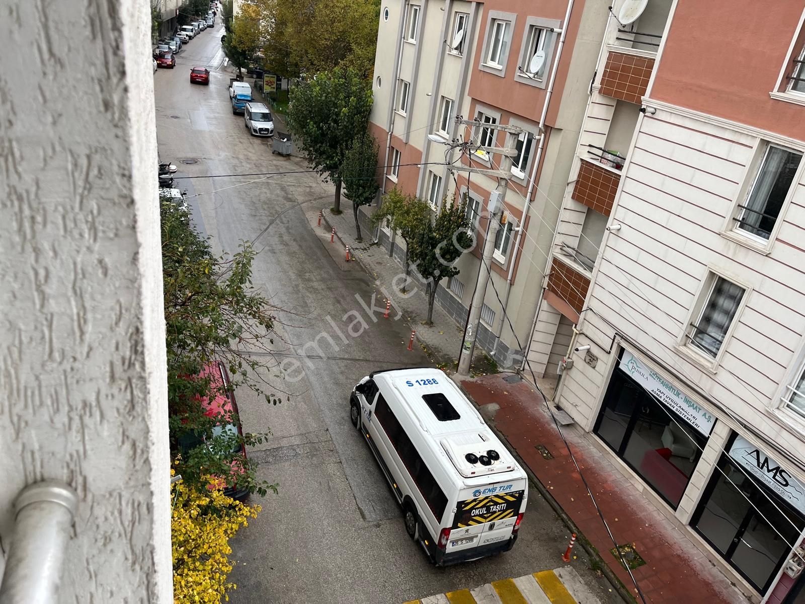 Century 21 Vizyondan Yaylapınar Caddesinde 1+1 Kiralık Daire - Görsel 31