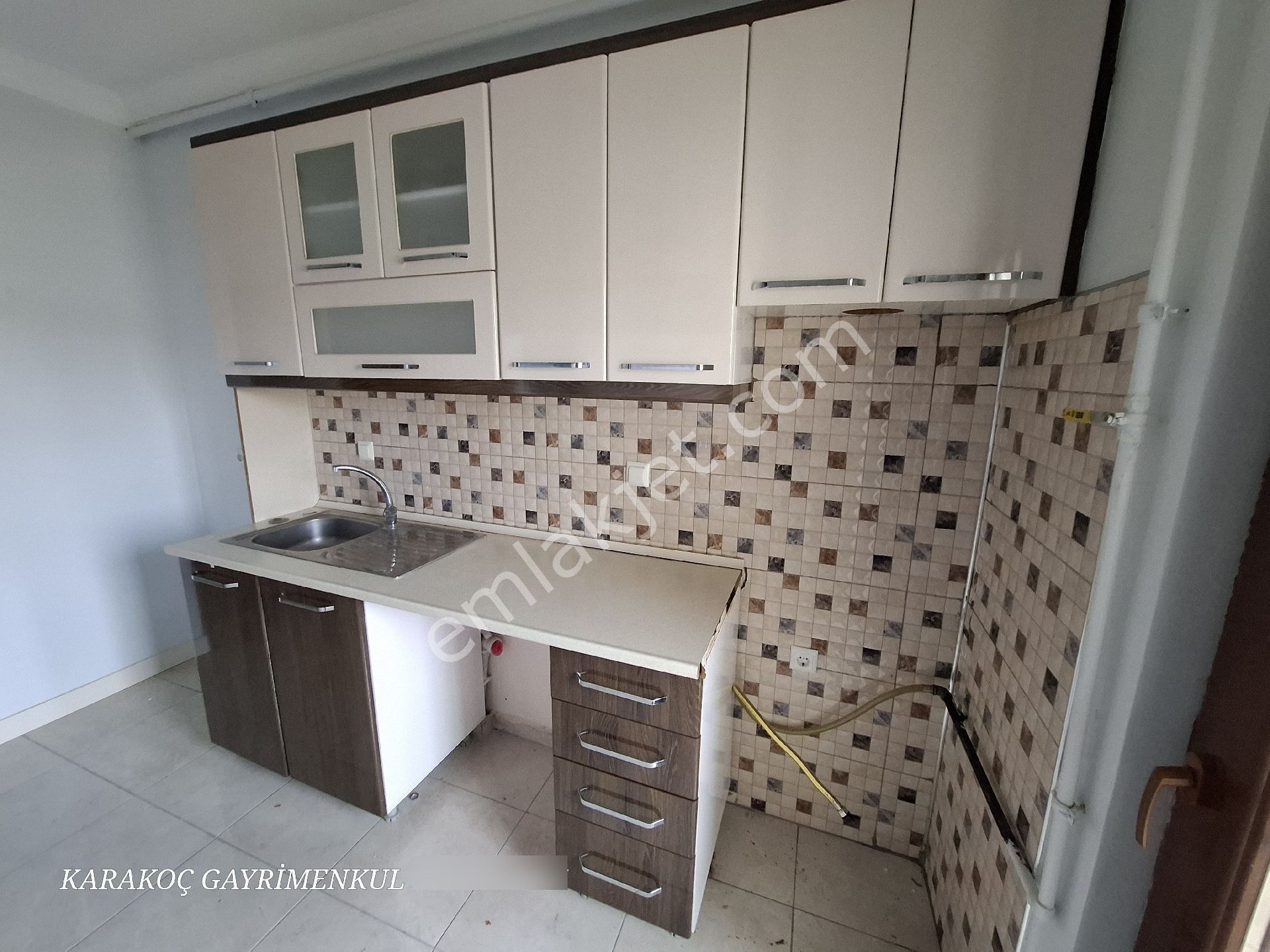 Karakoç Gayrimenkul Gödene Toki Emekli Konutlarında Kiralık 2+1 Daire Boş Eşyalı Değil - Görsel 6