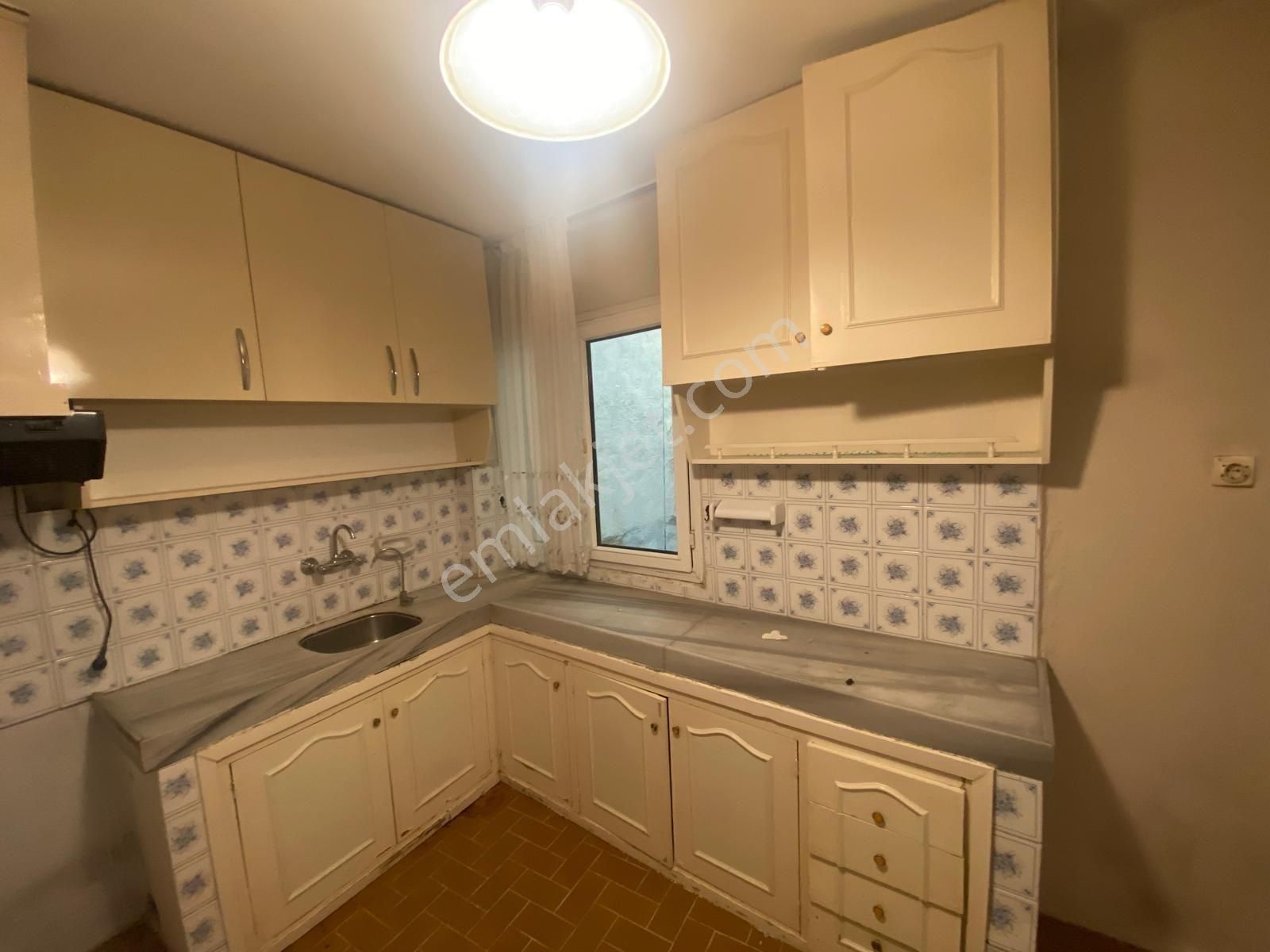 Yeşilyurt Hastane Yakını 3+1 Geniş Çift Cephe Ferah Doğalgazlı Arakat - Görsel 15