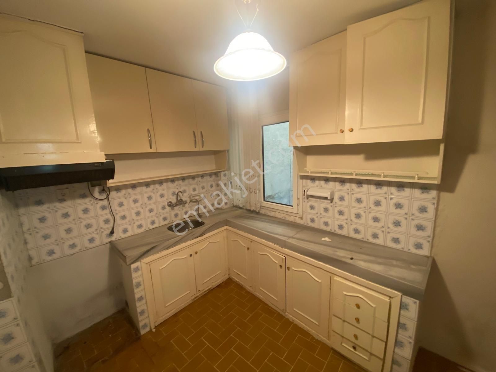 Yeşilyurt Hastane Yakını 3+1 Geniş Çift Cephe Ferah Doğalgazlı Arakat - Görsel 18