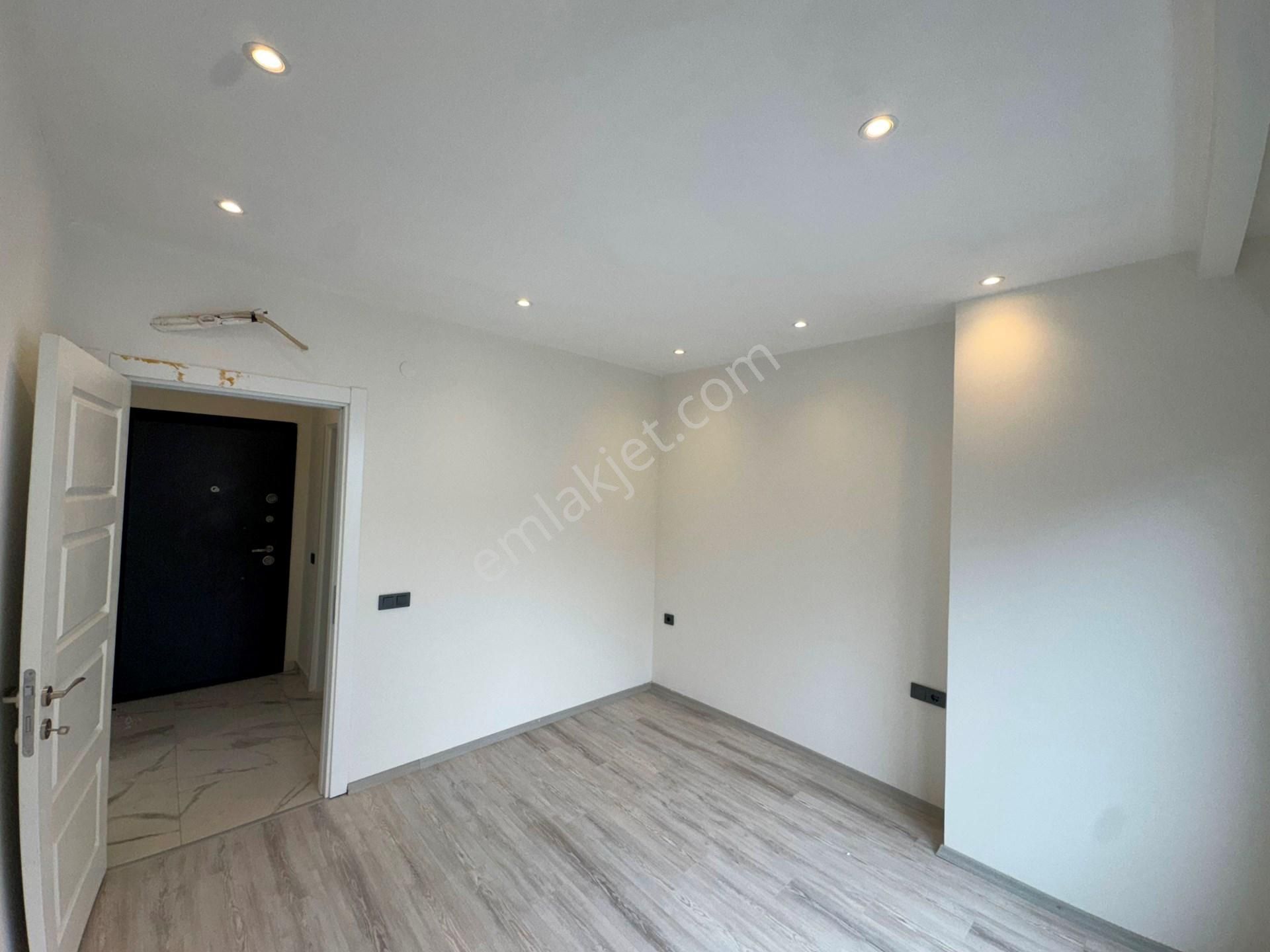 Alanya Avsallar’da Havuzlu Sitede 1+1 Satılık Daire - Görsel 16