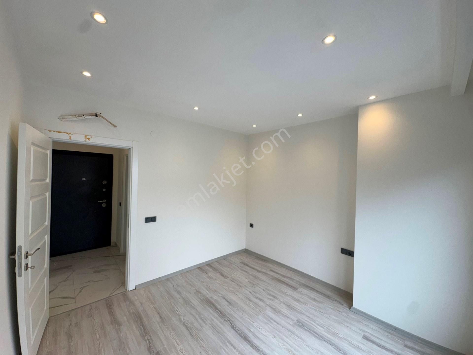 Alanya Avsallar’da Havuzlu Sitede 1+1 Satılık Daire - Görsel 17