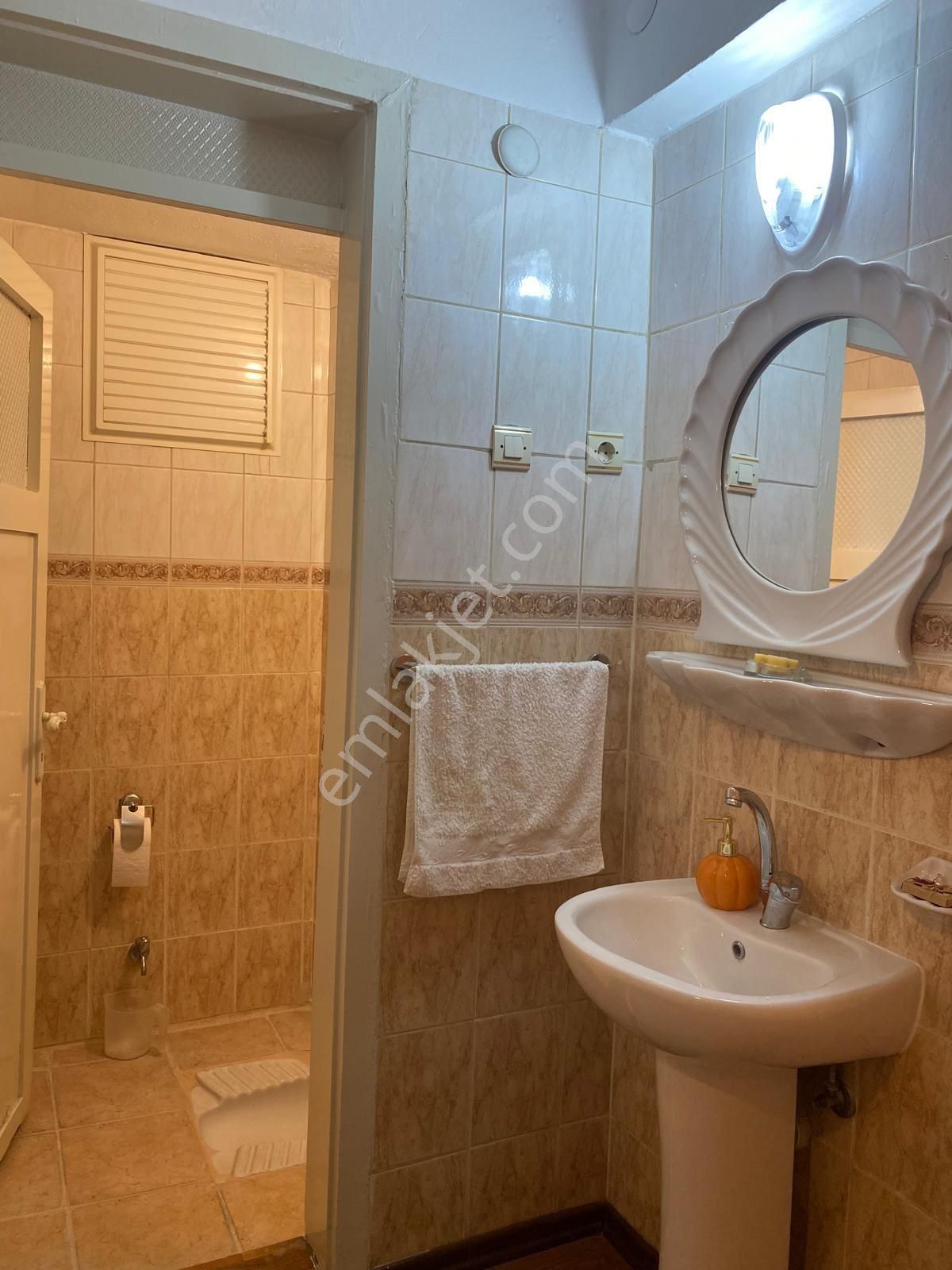 Fesleğen’de Acil Satılık 3+1 Daire!! - Görsel 8