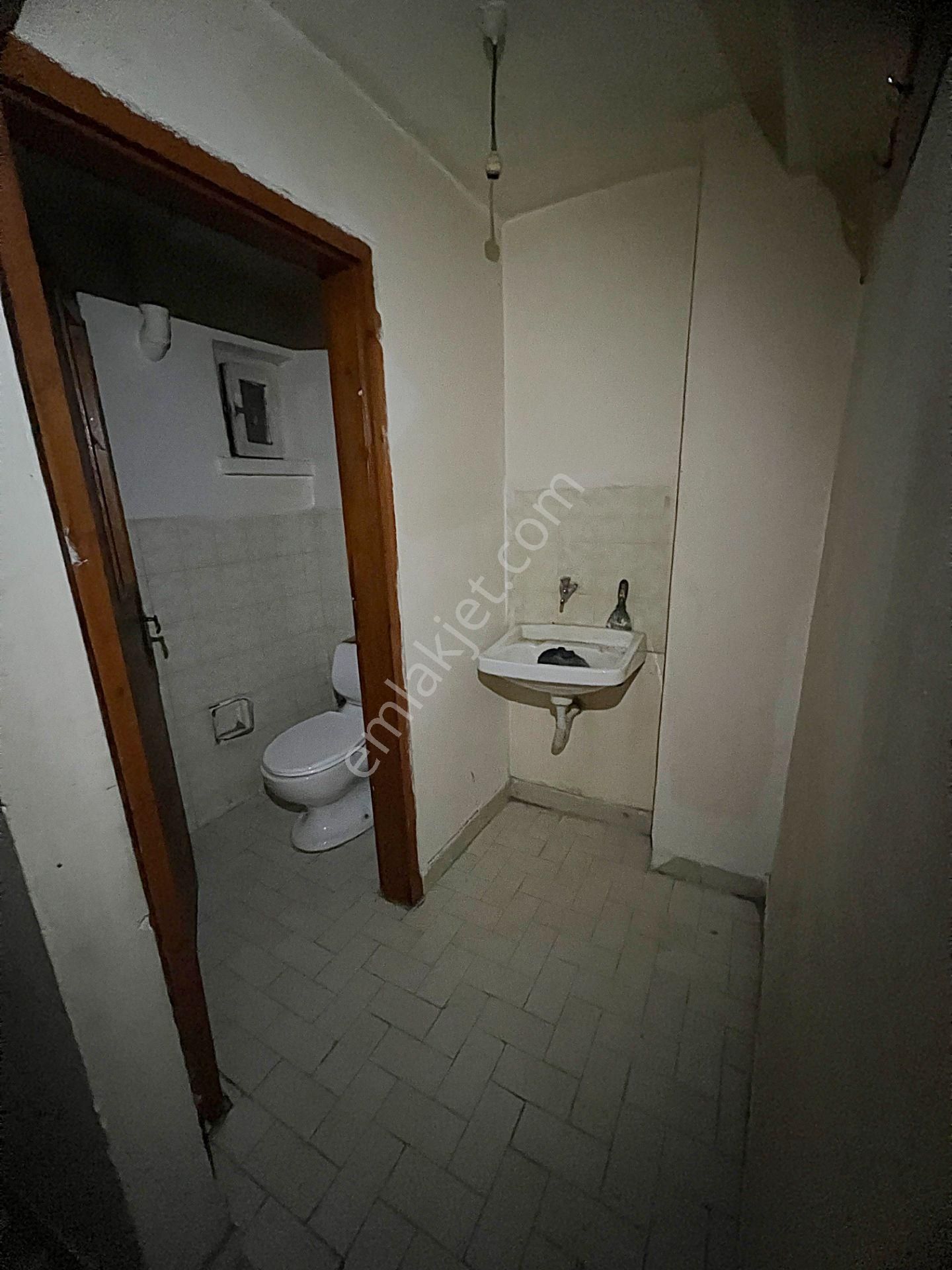 Çarşı Mahallesinde Y. Metro Yakını Ragıp Tüzün - Akın Cad Yakını - Görsel 13