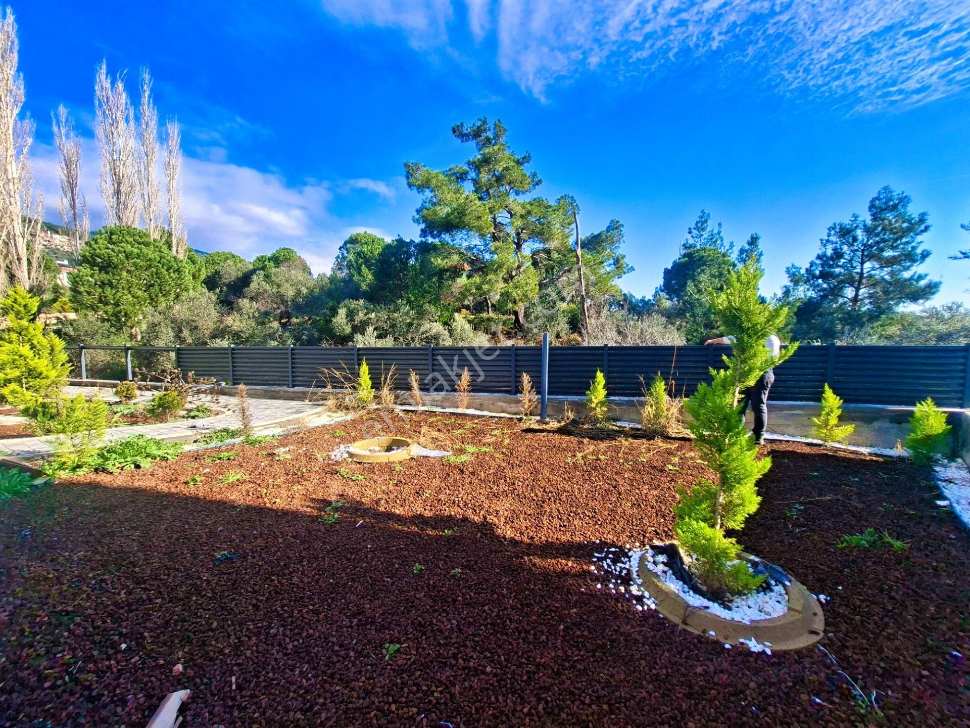 🔴🔴 Aktiften Gürede Konfor Ve Lüksü Buluşturan Bahçeli Doğa Manzaralı Sıfır 5+1 Villa - Görsel 3