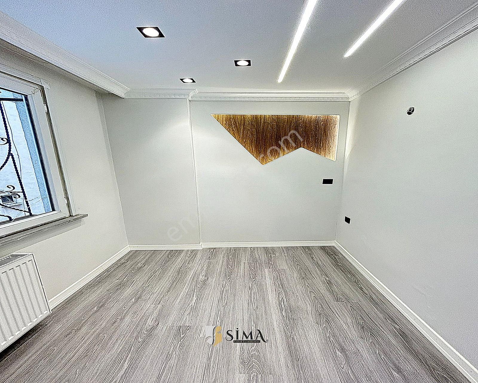 Metrobüse Yürüme Mesafesinde Balkonlu Dekorlu 2+1 Yüksek Giriş - Görsel 23