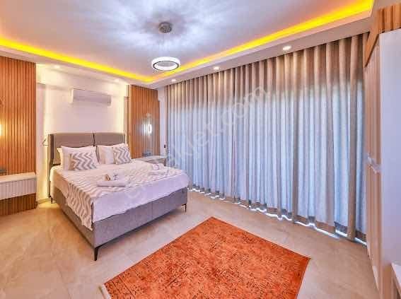 Kaş Çukurbağ Girişi 3+1 Ultra Lüks Turizm Belgeli Sıfır Villa - Görsel 30