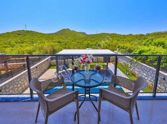 Kaş Çukurbağ Girişi 3+1 Ultra Lüks Turizm Belgeli Sıfır Villa - Görsel 16