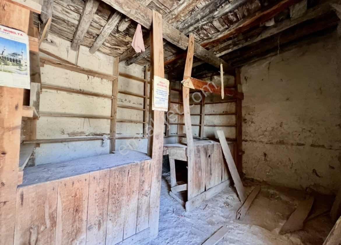 Kaş Akörü Girişinde 2 Adet Ev Ve 1.500 M2 İmarlı Parsel - Görsel 21